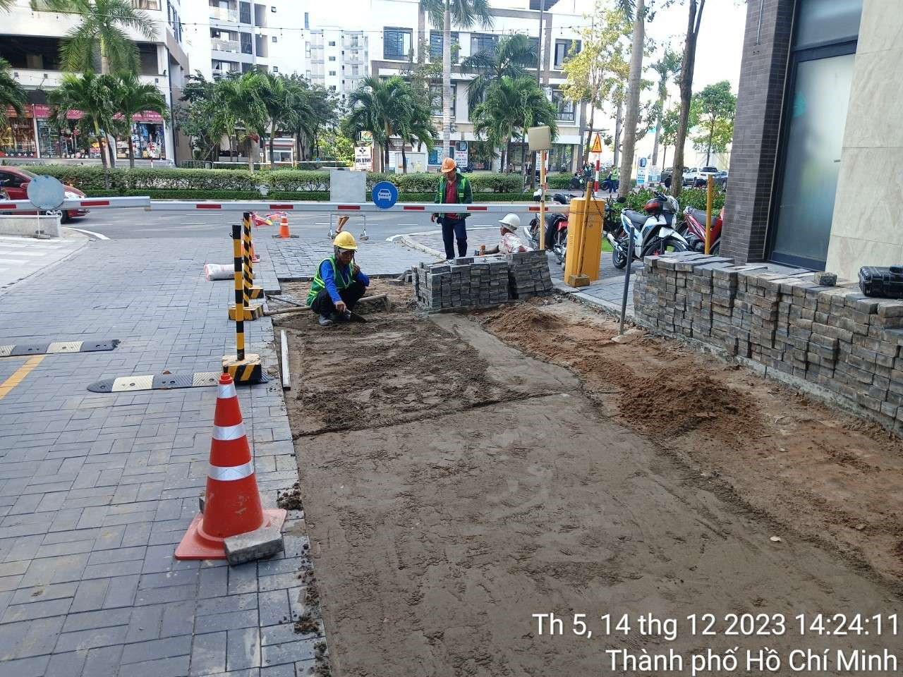 Chủ đầu tư Mizuki Park khắc phục tình trạng sụt lún cục bộ tại block MP1-2- Ảnh 2. Chủ đầu tư Mizuki Park khắc phục tình trạng sụt lún cục bộ tại block MP1-2- Ảnh 2.