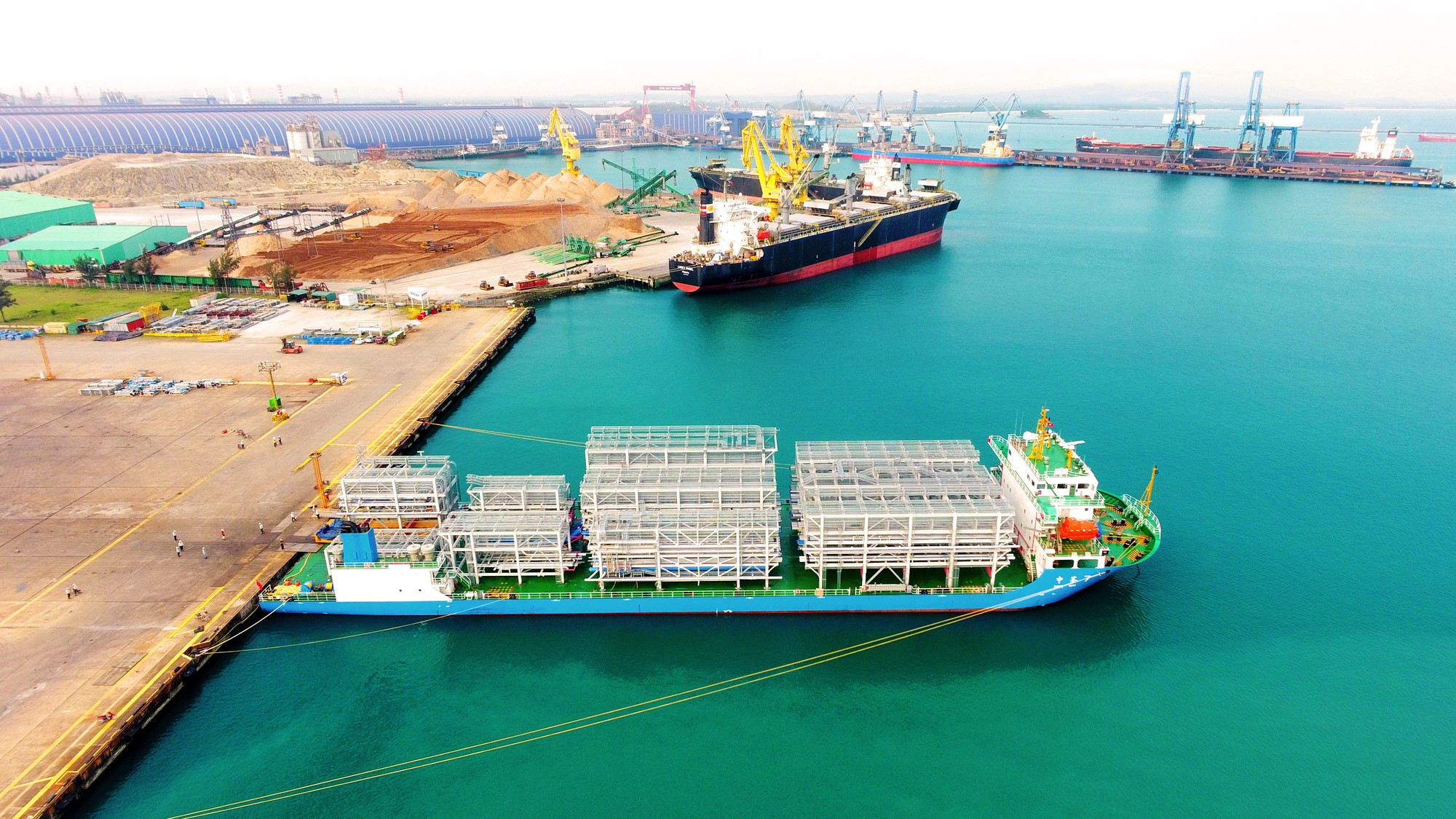 Quảng Ng&atilde;i lập "kỷ lục" về kim ngạch xuất khẩu- Ảnh 1.