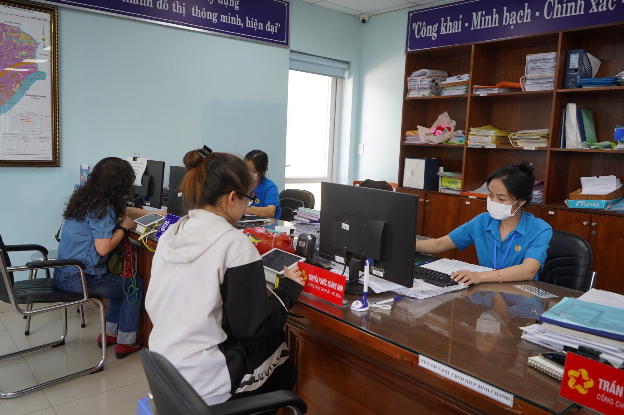 Điểm kh&aacute;c về nghỉ Tết Nguy&ecirc;n đ&aacute;n 2024 của c&ocirc;ng chức v&agrave; người lao động- Ảnh 1.