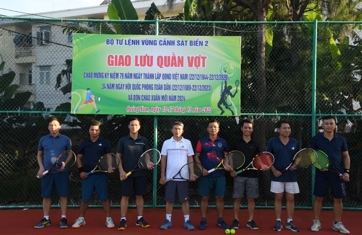 V&ugrave;ng Cảnh s&aacute;t biển 2 giao lưu thể thao mừng Ng&agrave;y hội Quốc ph&ograve;ng to&agrave;n d&acirc;n- Ảnh 1.
