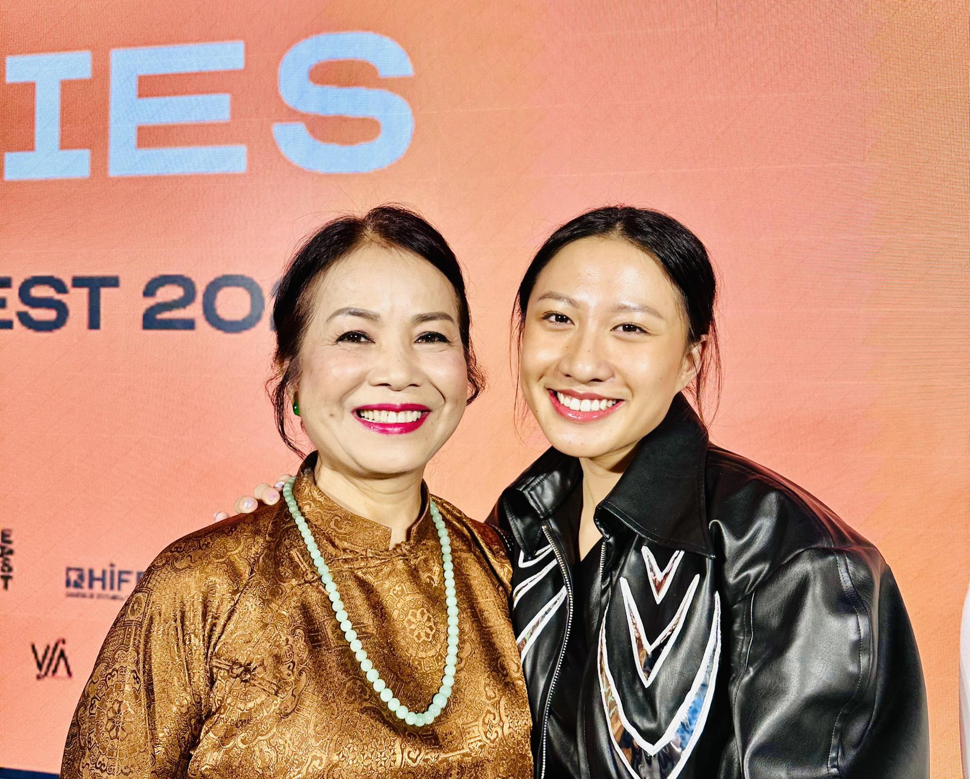 NSƯT Minh Trang x&uacute;c động trước nỗ lực của đạo diễn Catherine T. Nguyen- Ảnh 1.