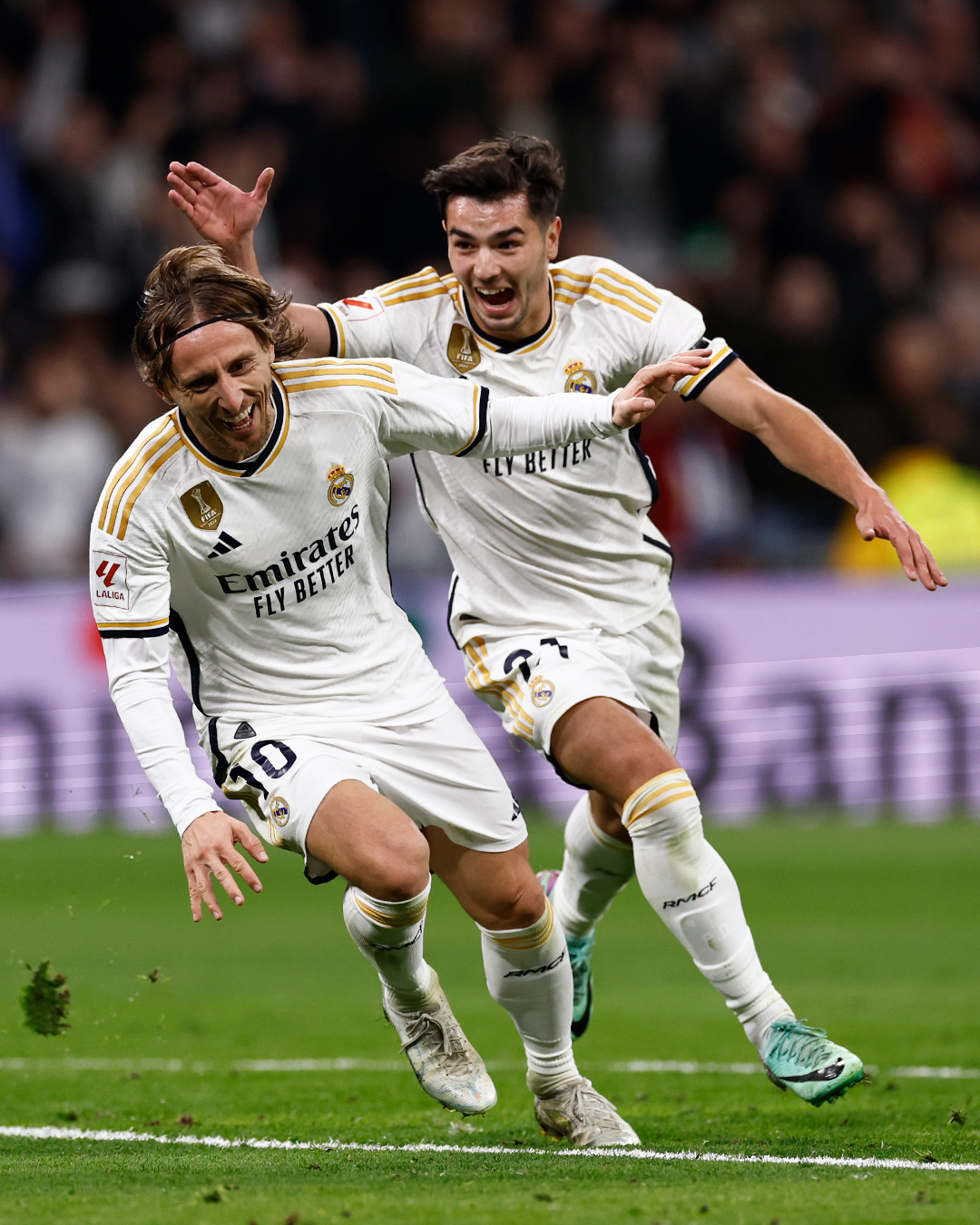 Đại thắng Villarreal, Real Madrid tạm thời vươn lên dẫn đầu La Liga- Ảnh 1.