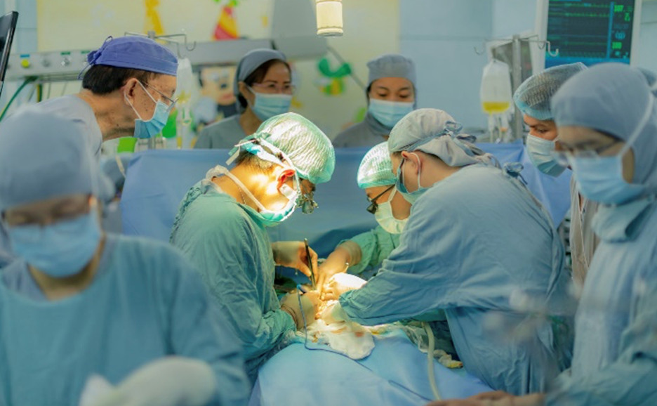 19 sản phẩm tiêu biểu của ngành y tế TP HCM năm 2023 - Ảnh 1.