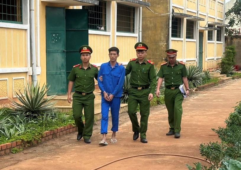 Bắt giữ đối tượng lừa đảo hơn 3.000 người- Ảnh 1.
