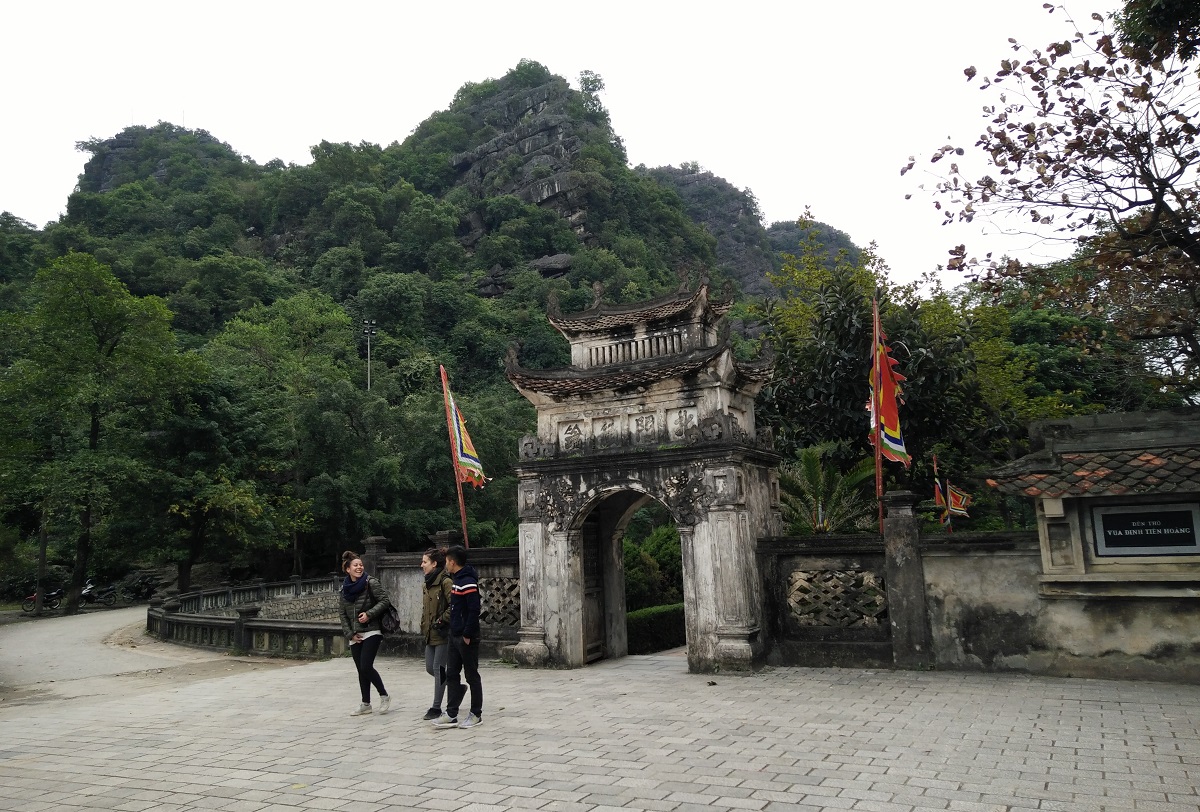Kiểm tra tổng thể việc quản l&yacute; tiền c&ocirc;ng đức tại c&aacute;c di t&iacute;ch lịch sử - văn h&oacute;a- Ảnh 1.