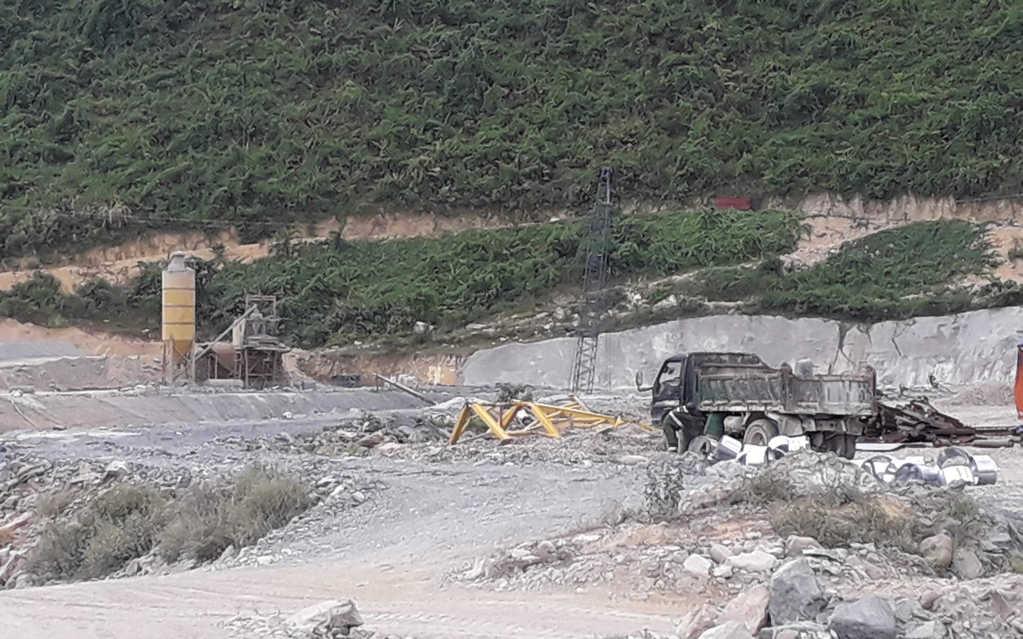 Thuỷ điện sông Bồ thu lợi bất hợp pháp
