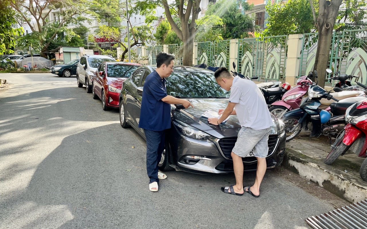 Ứng dụng cho thuê xe tự lái ế khách