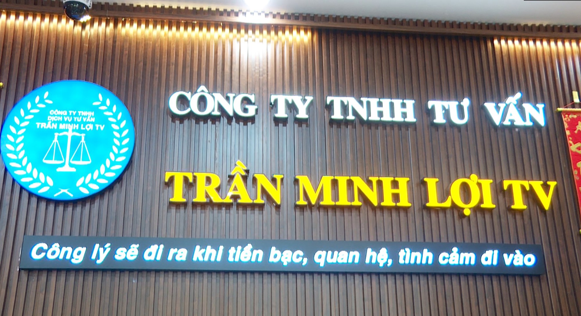 Đối tượng Trần Minh Lợi bị bắt v&igrave; h&agrave;nh vi vu khống, xuy&ecirc;n tạc - Ảnh 3.