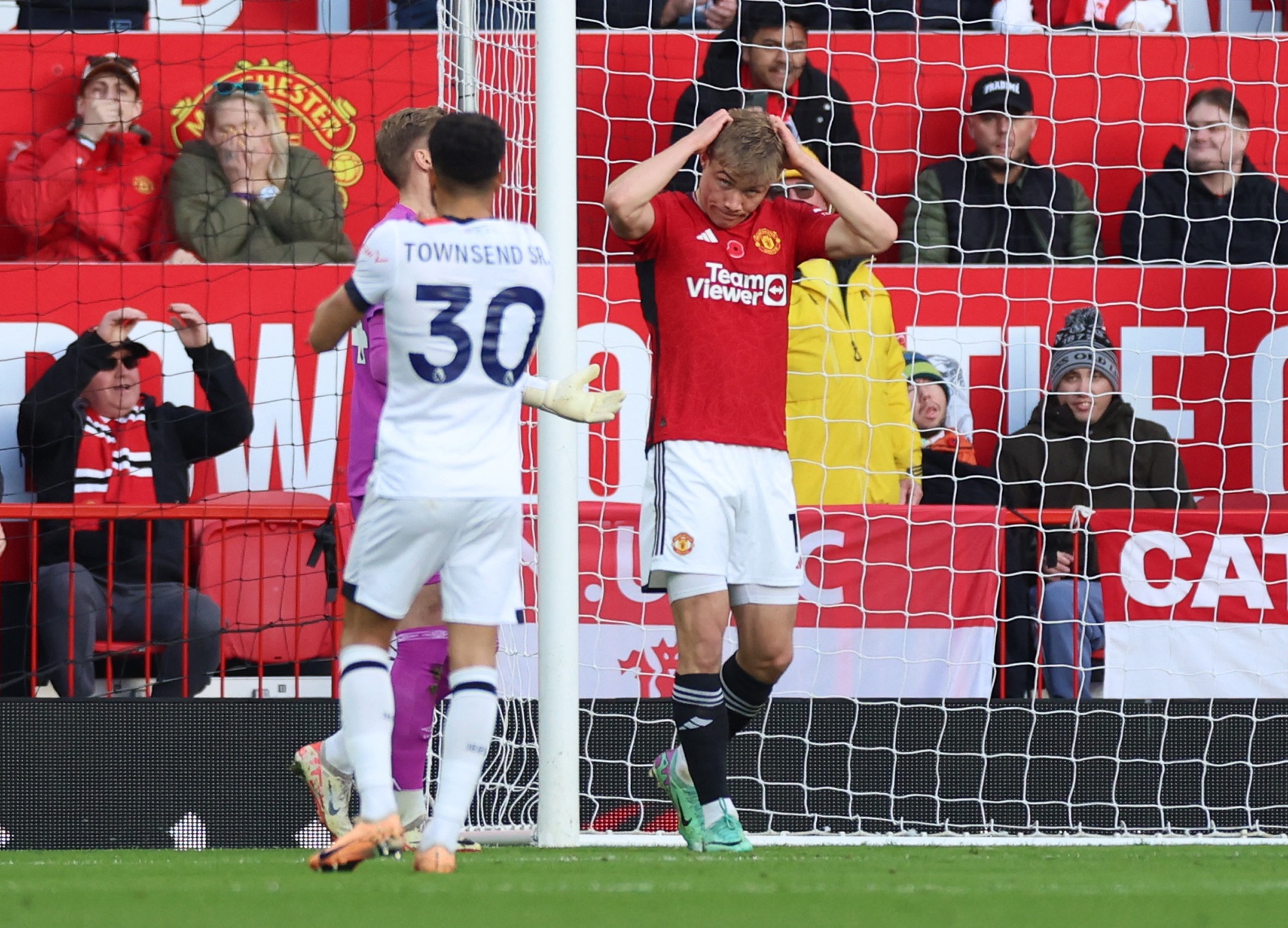 Man United với nghịch l&yacute; Onana v&agrave; Hojlund - Ảnh 5.