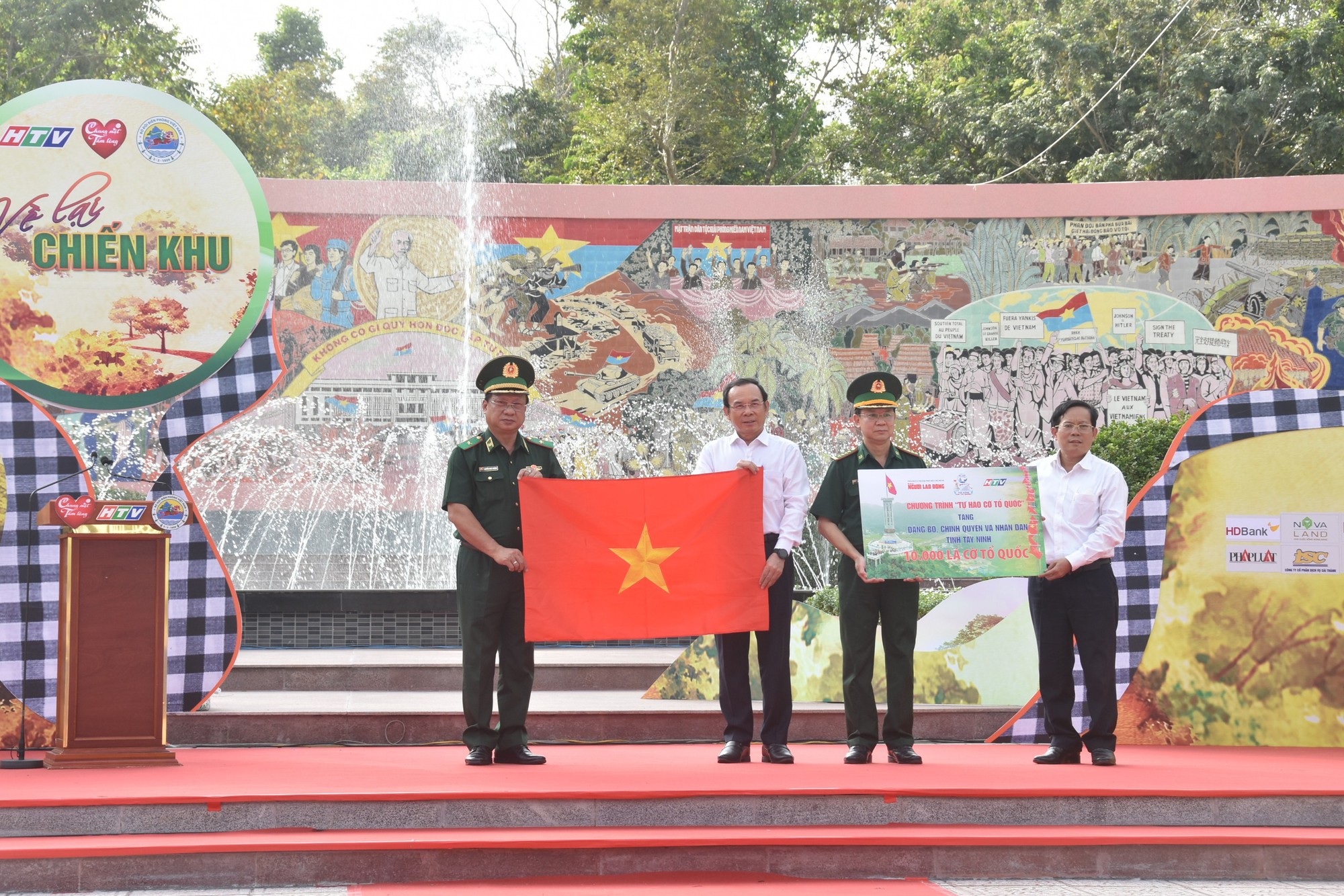 Hướng về bi&ecirc;n cương Tổ quốc- Ảnh 1.