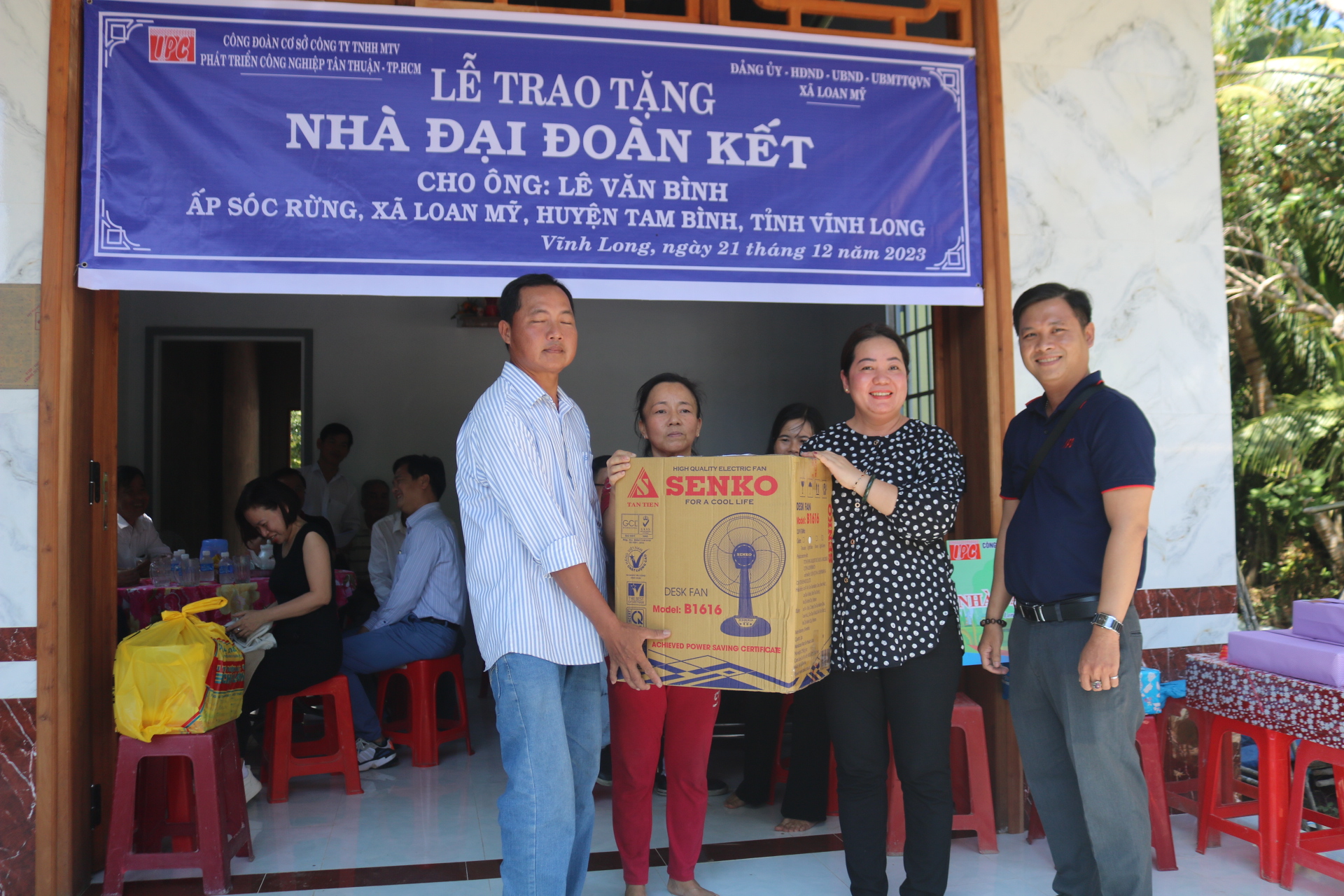 C&ocirc;ng đo&agrave;n C&ocirc;ng ty IPC trao nh&agrave; cho hộ kh&oacute; khăn tại Vĩnh Long- Ảnh 8.