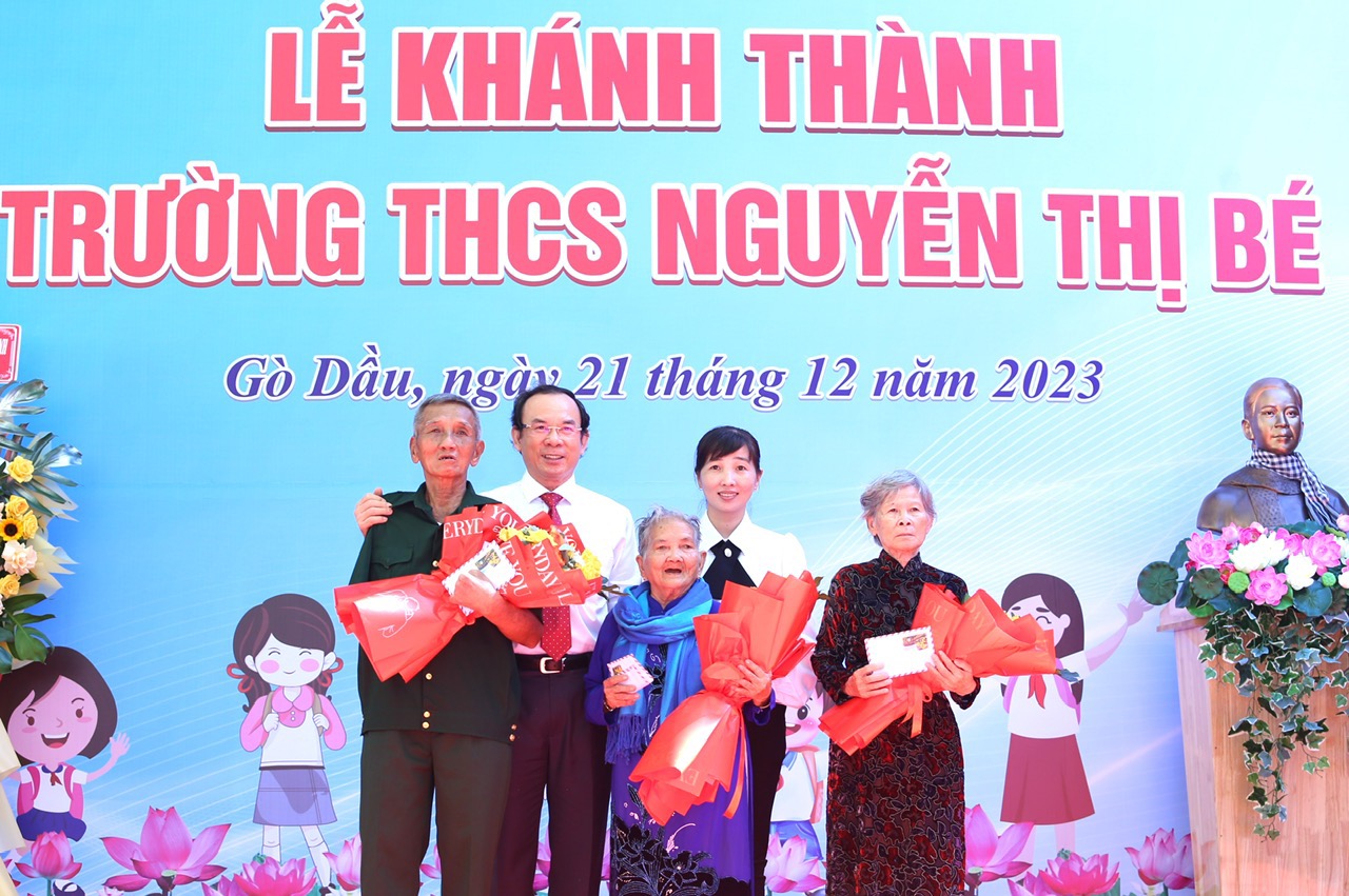 T&acirc;y Ninh: Kh&aacute;nh th&agrave;nh Trường THCS mang t&ecirc;n nữ anh h&ugrave;ng- Ảnh 4.