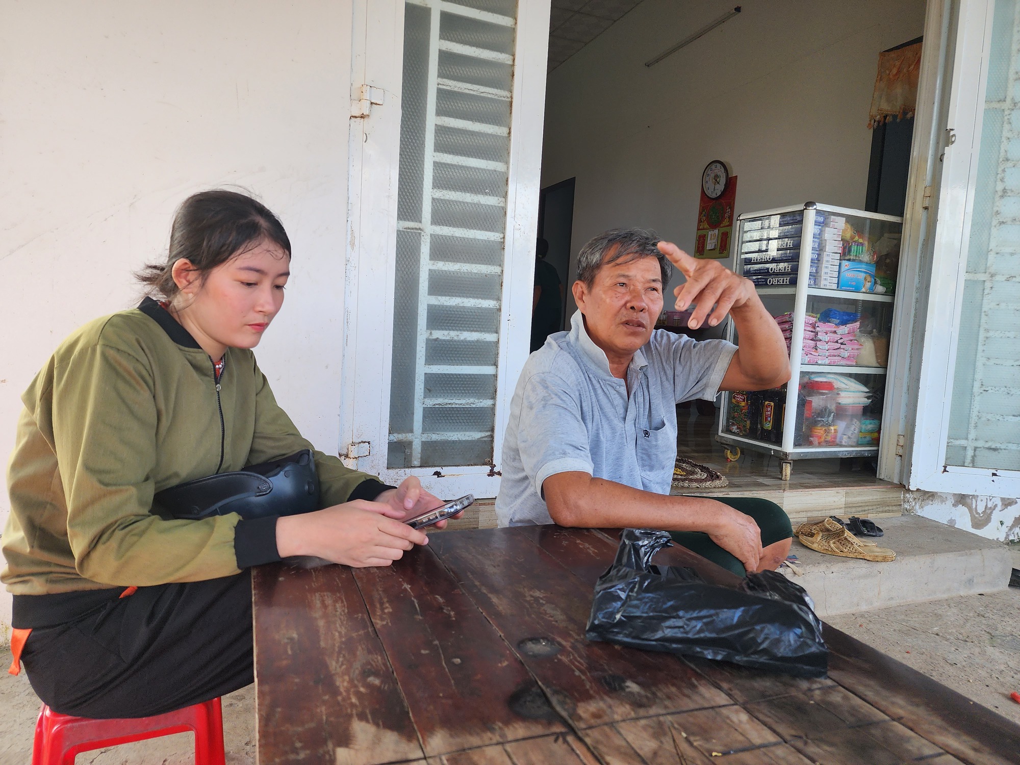 Cáp viễn thông mắc vào cổ, người phụ nữ được bồi thường... 10,2 triệu đồng- Ảnh 5.