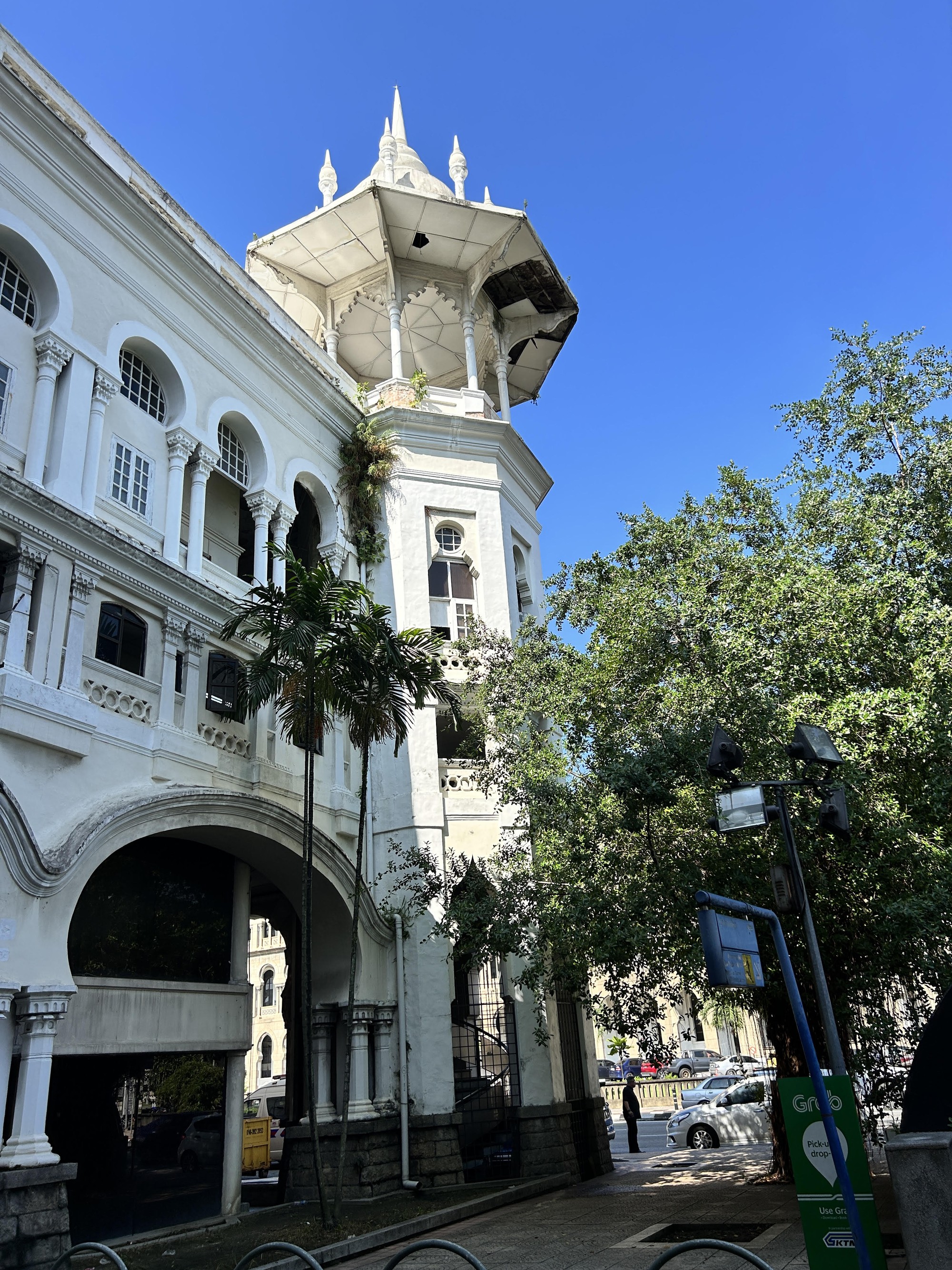 Một g&oacute;c s&acirc;n ga cổ Kuala Lumpur