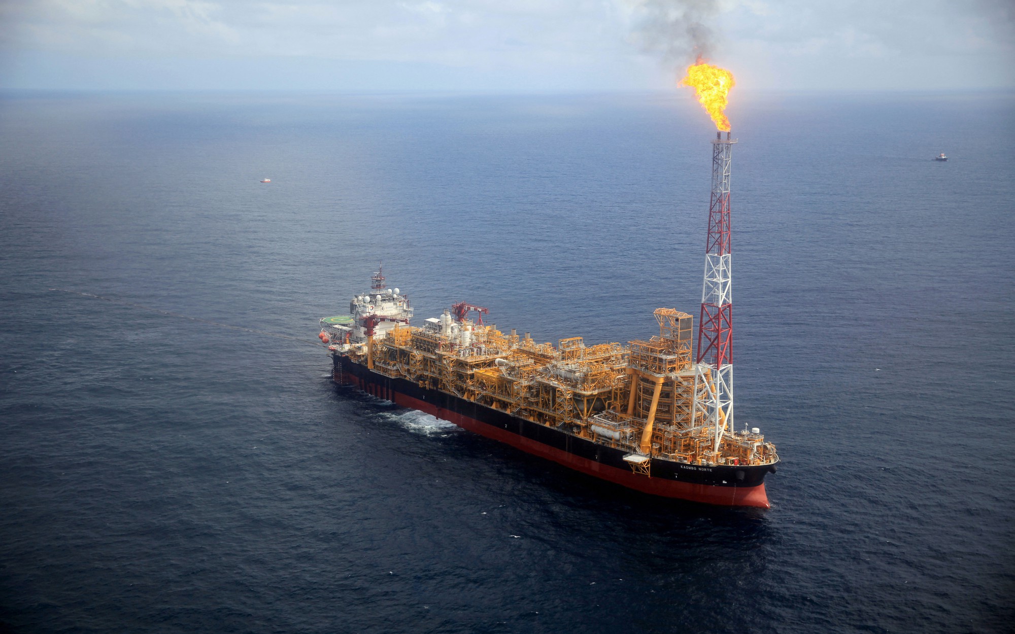 OPEC trúng đòn mạnh