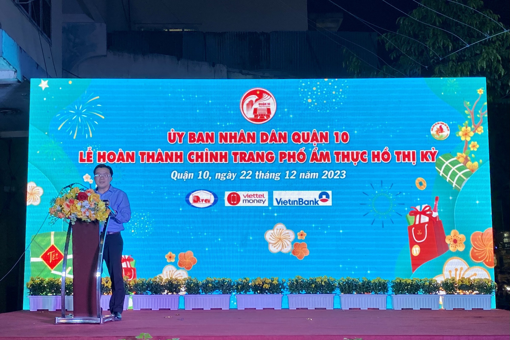 ẩm thực Hồ Thị Kỷ