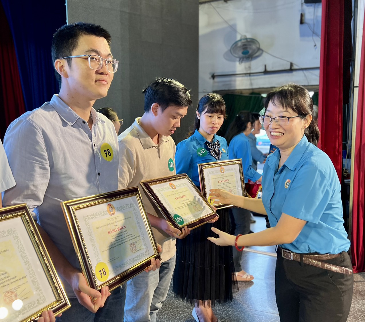 Hơn 376.000 lượt th&iacute; sinh tham gia hội thi trực tuyến t&igrave;m hiểu về Tổ chức C&ocirc;ng đo&agrave;n Việt Nam- Ảnh 3.