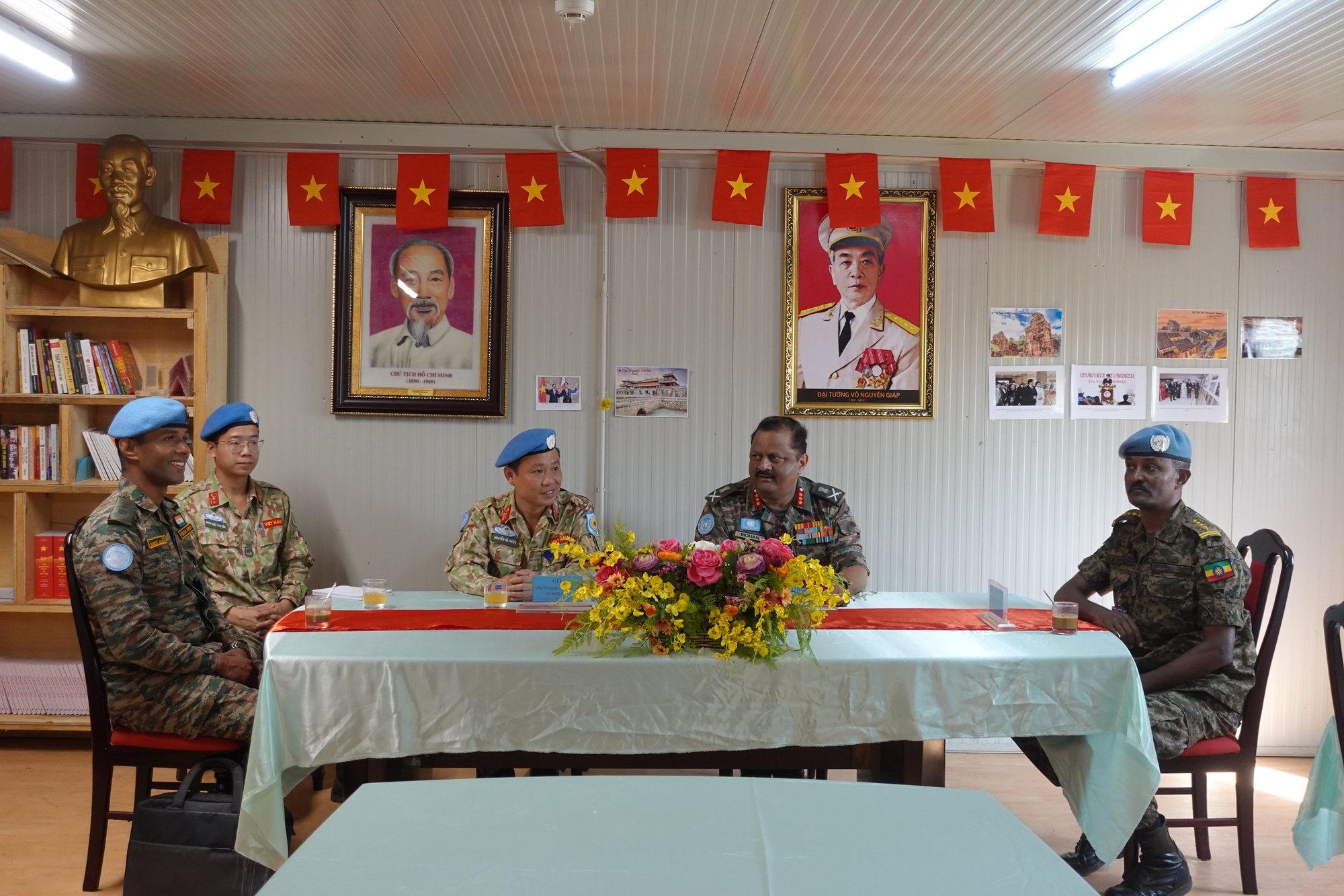 Tư lệnh Qu&acirc;n sự Ph&aacute;i bộ UNMISS ấn tượng với Qu&acirc;n đội Việt Nam- Ảnh 5.