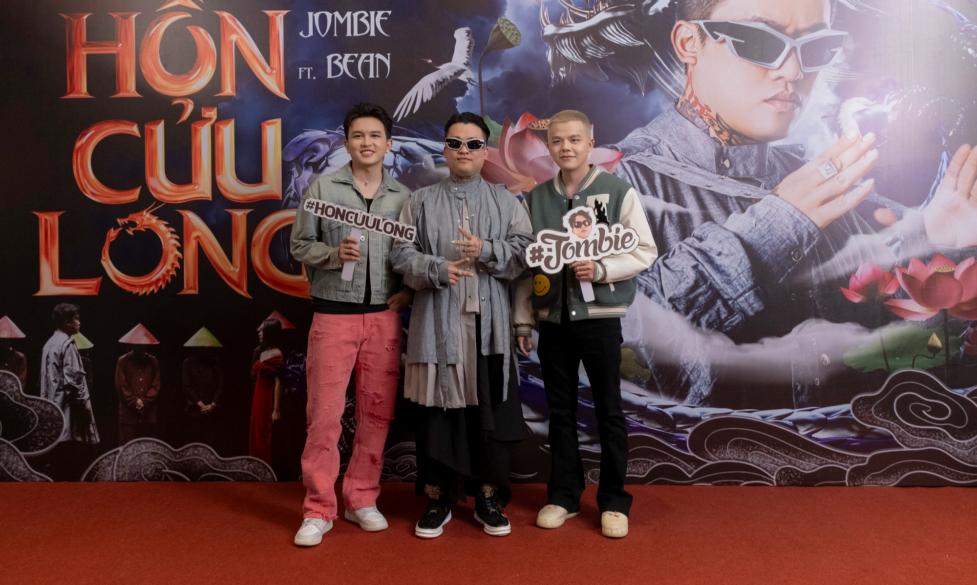 Chủ nh&acirc;n bản hit "Khu&ecirc; Mộc Lang" g&acirc;y sốt

- Ảnh 2.