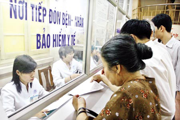 Năm 2024, th&ecirc;m nhiều trường hợp được cấp thẻ BHYT miễn ph&iacute;- Ảnh 1.