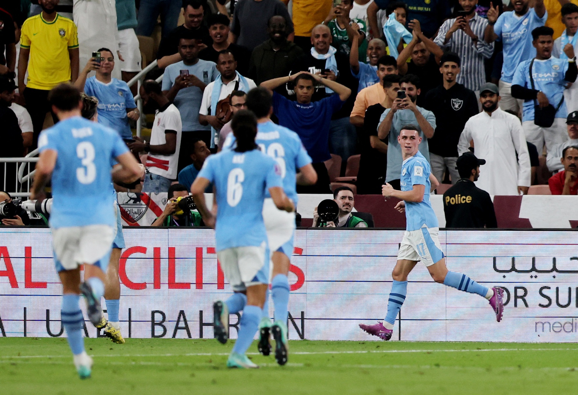 Thắng "4 sao" Fluminense, Man City lần đầu đăng quang Club World Cup- Ảnh 3.