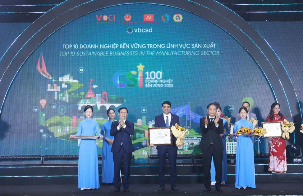 Coca-Cola được vinh danh trong doanh nghiệp ph&aacute;t triển bền vững tại Việt Nam lần thứ 8 li&ecirc;n tiếp- Ảnh 1.