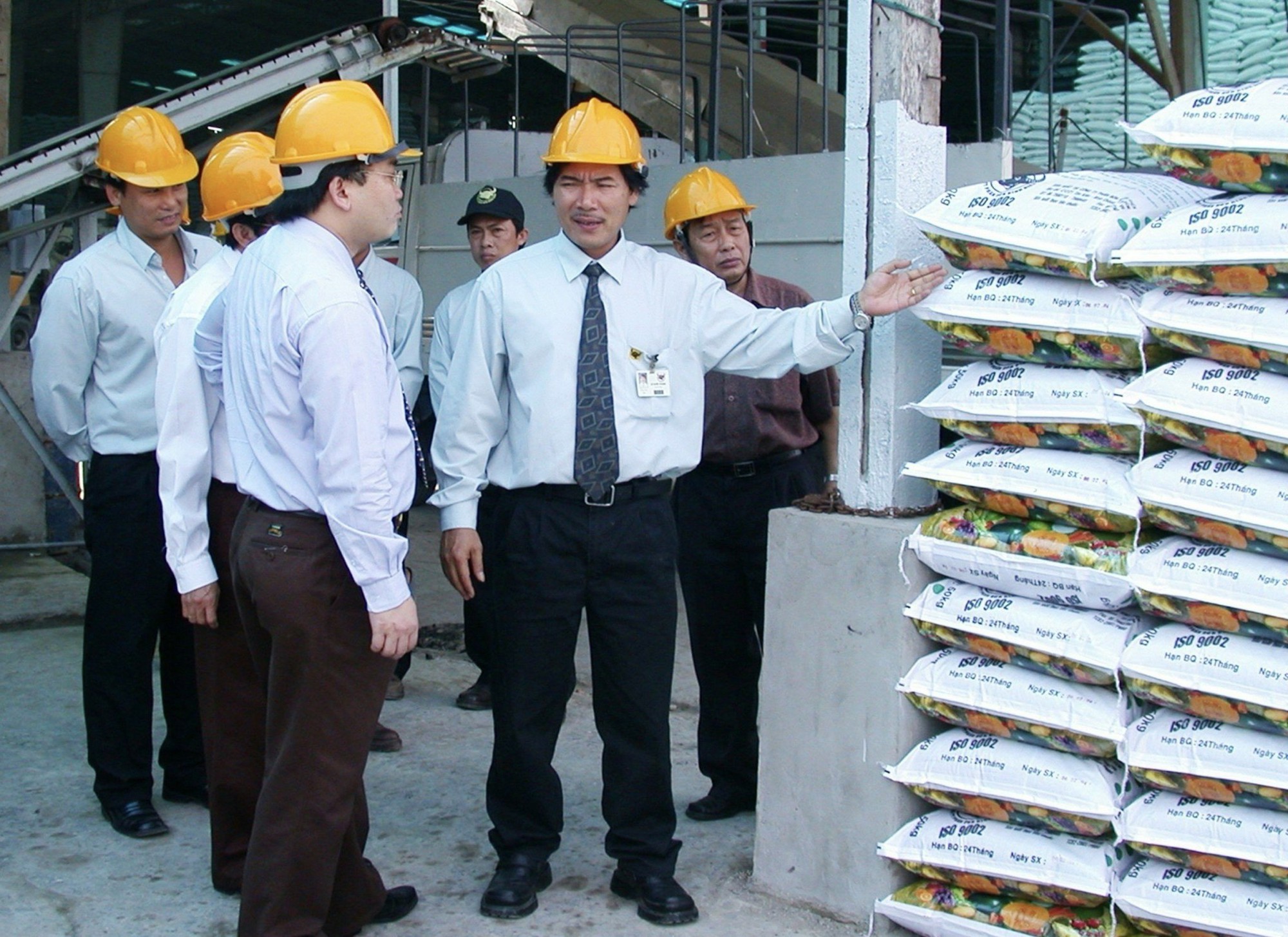 Phân bón Bình Điền 50 năm vươn ra biển lớn- Ảnh 5.