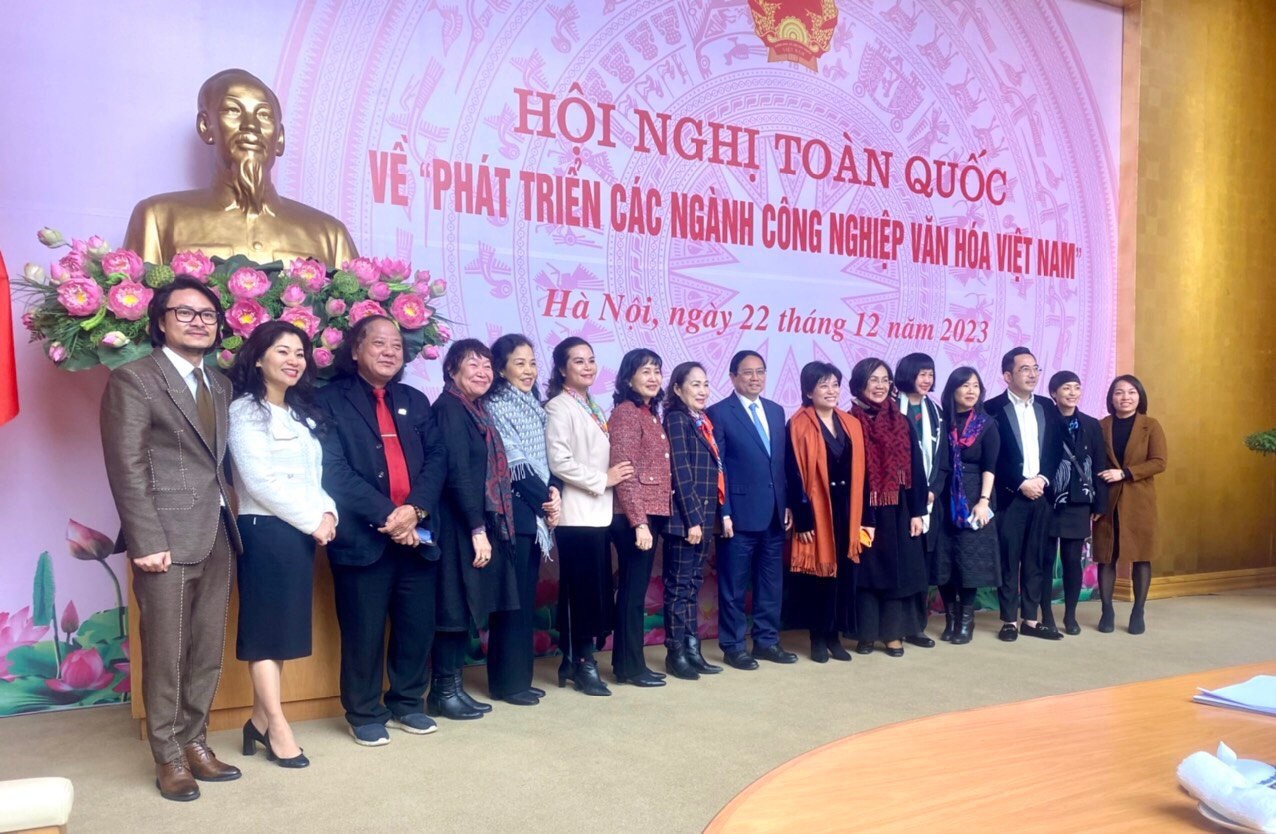Đạo diễn Ho&agrave;ng Nhật Nam: "C&ocirc;ng ty Sen V&agrave;ng lấy lỗ l&agrave;m lời"

- Ảnh 3.