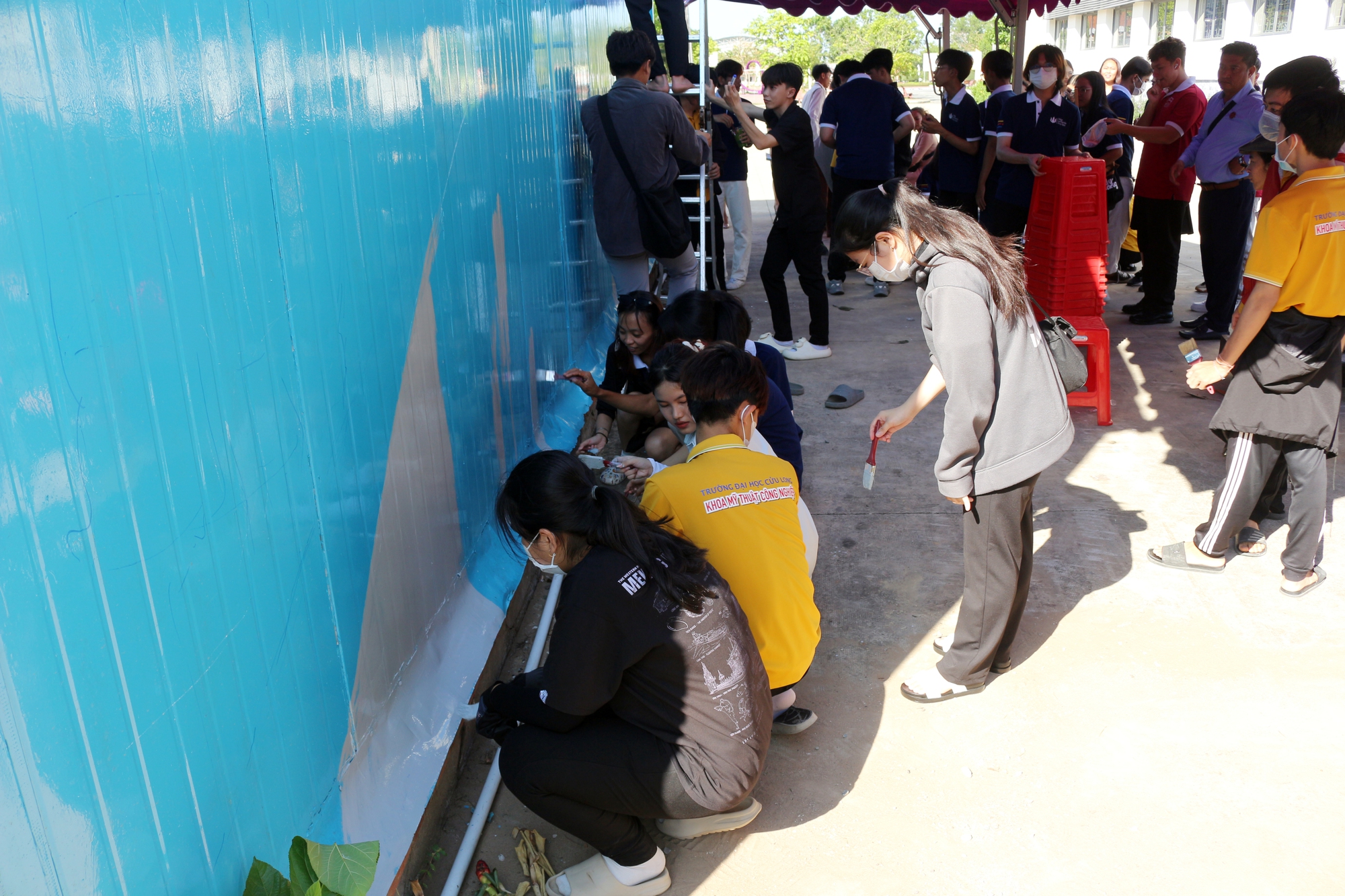 Trường ĐH Mỹ thuật Hoàng gia Campuchia và Trường ĐH Cửu Long mong muốn cùng hợp tác- Ảnh 8.