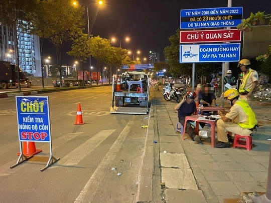 Vi phạm nồng độ cồn rồi bỏ xe, bị xử l&yacute; như thế n&agrave;o?- Ảnh 1.