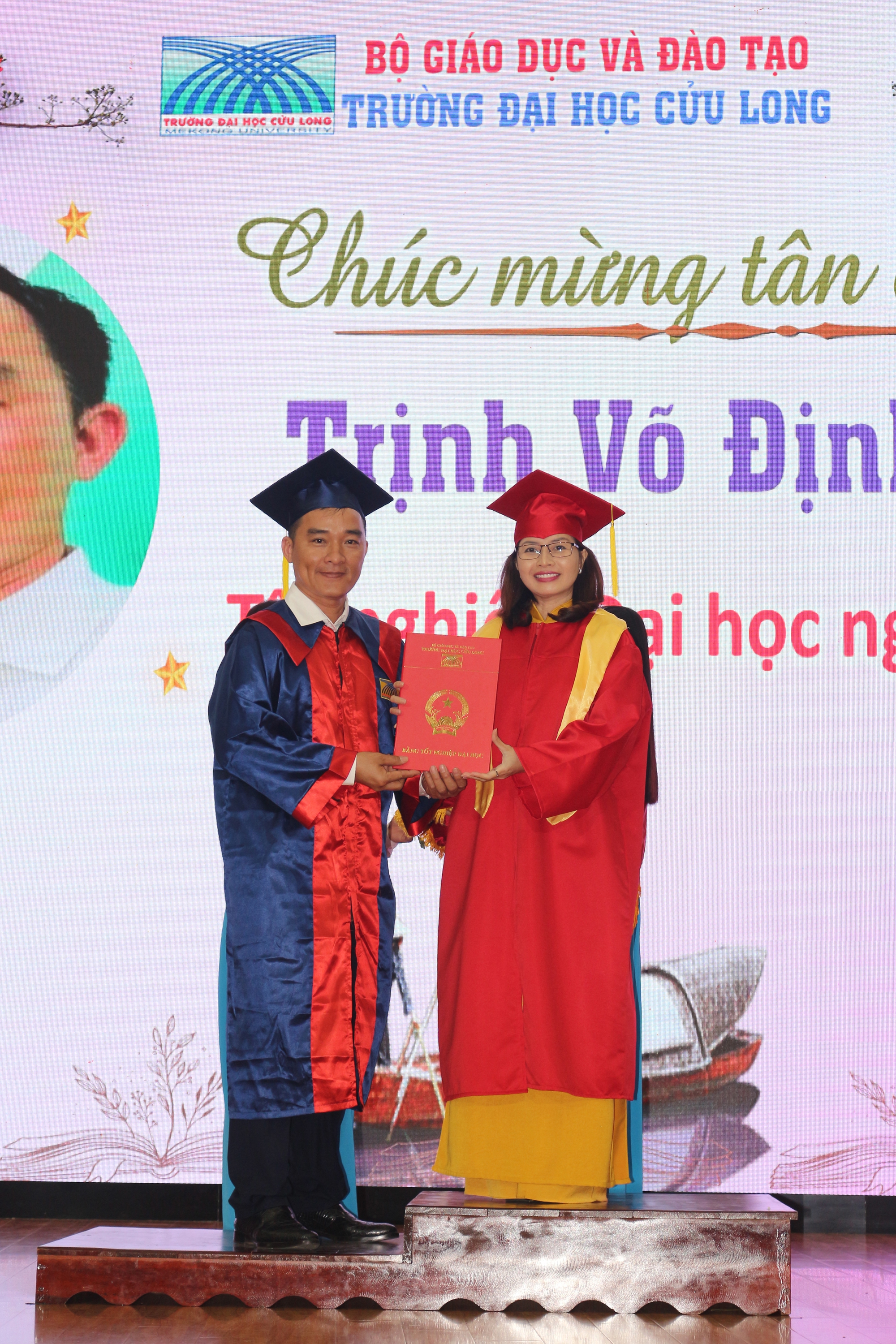 Trường ĐH Cửu Long trao bằng thạc sĩ cho 123 học vi&ecirc;n- Ảnh 3.