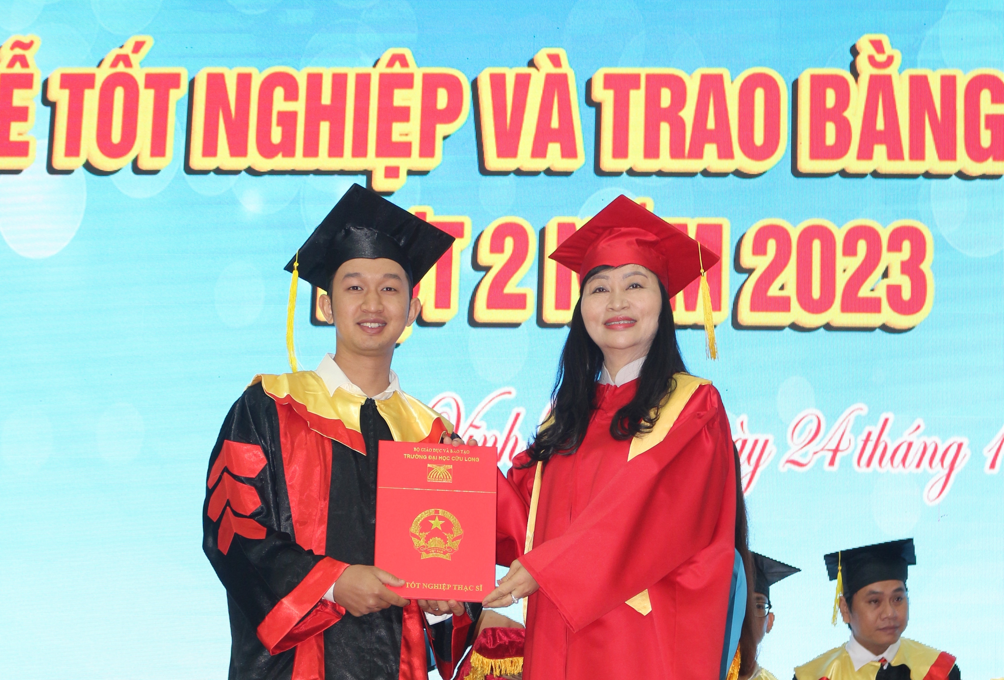 Trường ĐH Cửu Long trao bằng thạc sĩ cho 123 học vi&ecirc;n- Ảnh 6.