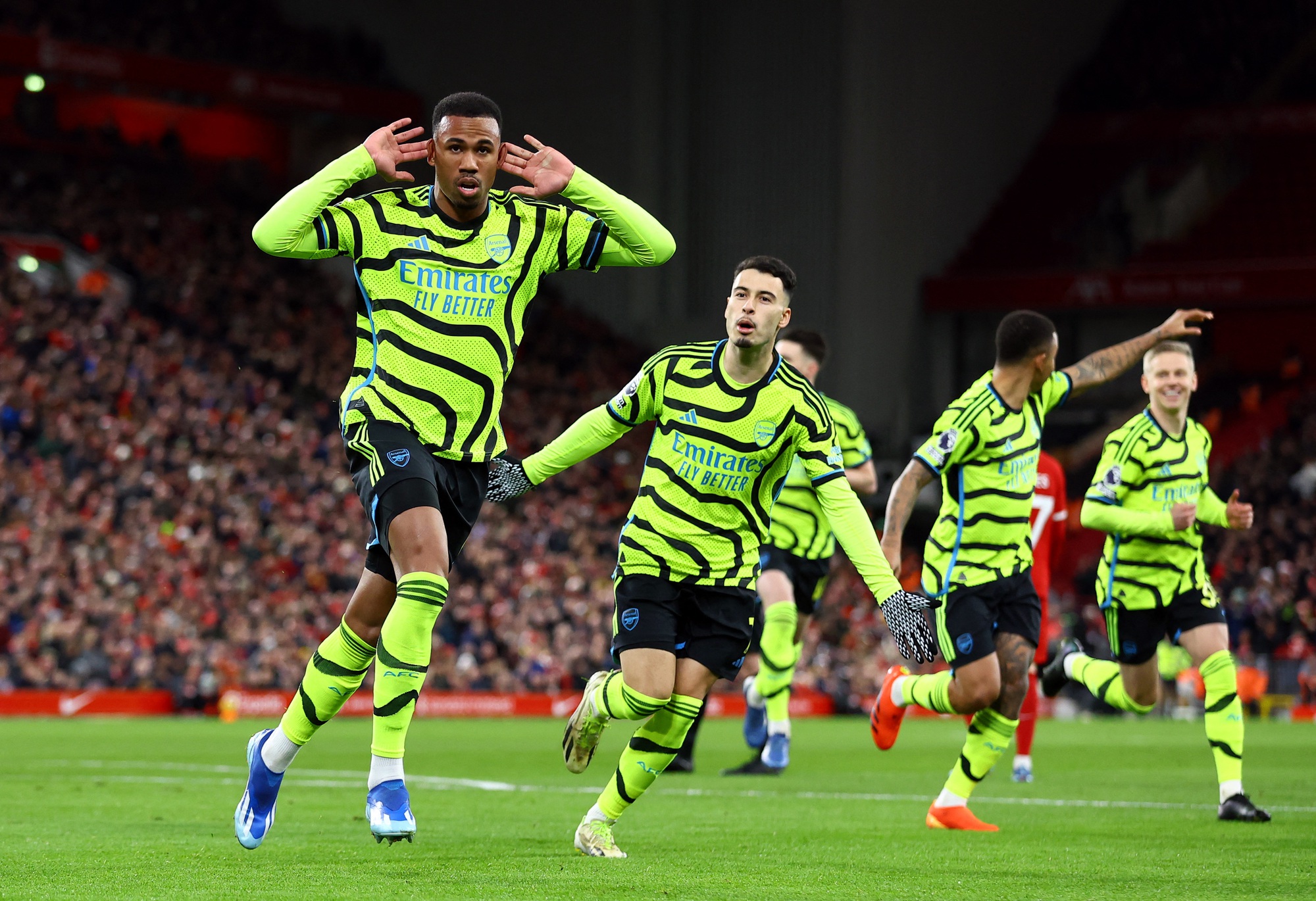 Jurgen Klopp b&aacute;o tin dữ, Arsenal phấn kh&iacute;ch sau đại chiến- Ảnh 1.
