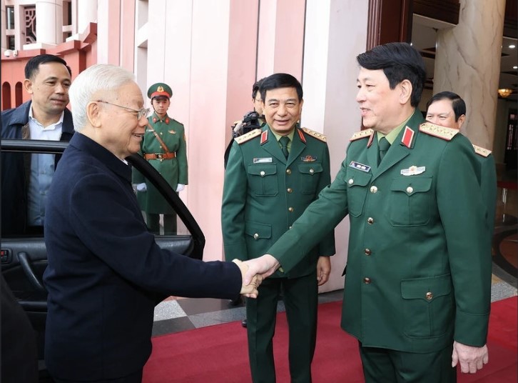Những h&igrave;nh ảnh Tổng B&iacute; thư Nguyễn Ph&uacute; Trọng chủ tr&igrave; Hội nghị Qu&acirc;n ủy Trung ương- Ảnh 2.