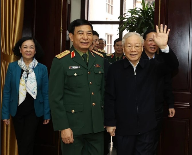 Những h&igrave;nh ảnh Tổng B&iacute; thư Nguyễn Ph&uacute; Trọng chủ tr&igrave; Hội nghị Qu&acirc;n ủy Trung ương- Ảnh 3.