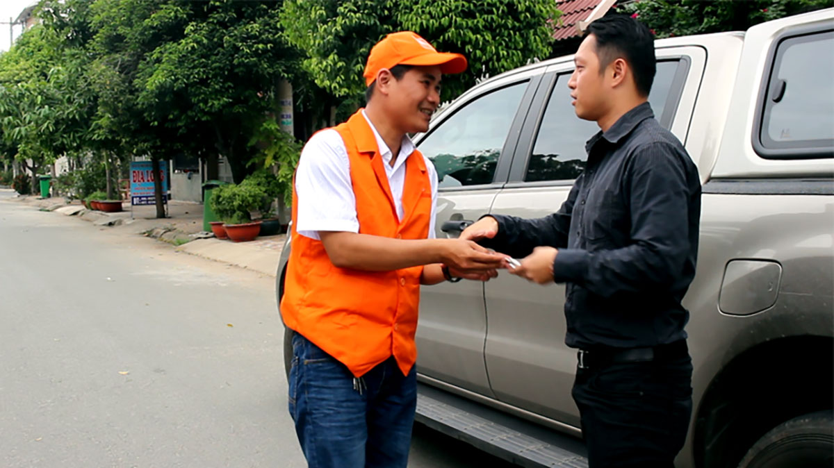 Dịch vụ lái xe hộ cho người say xỉn kinh doanh ra sao?- Ảnh 1.