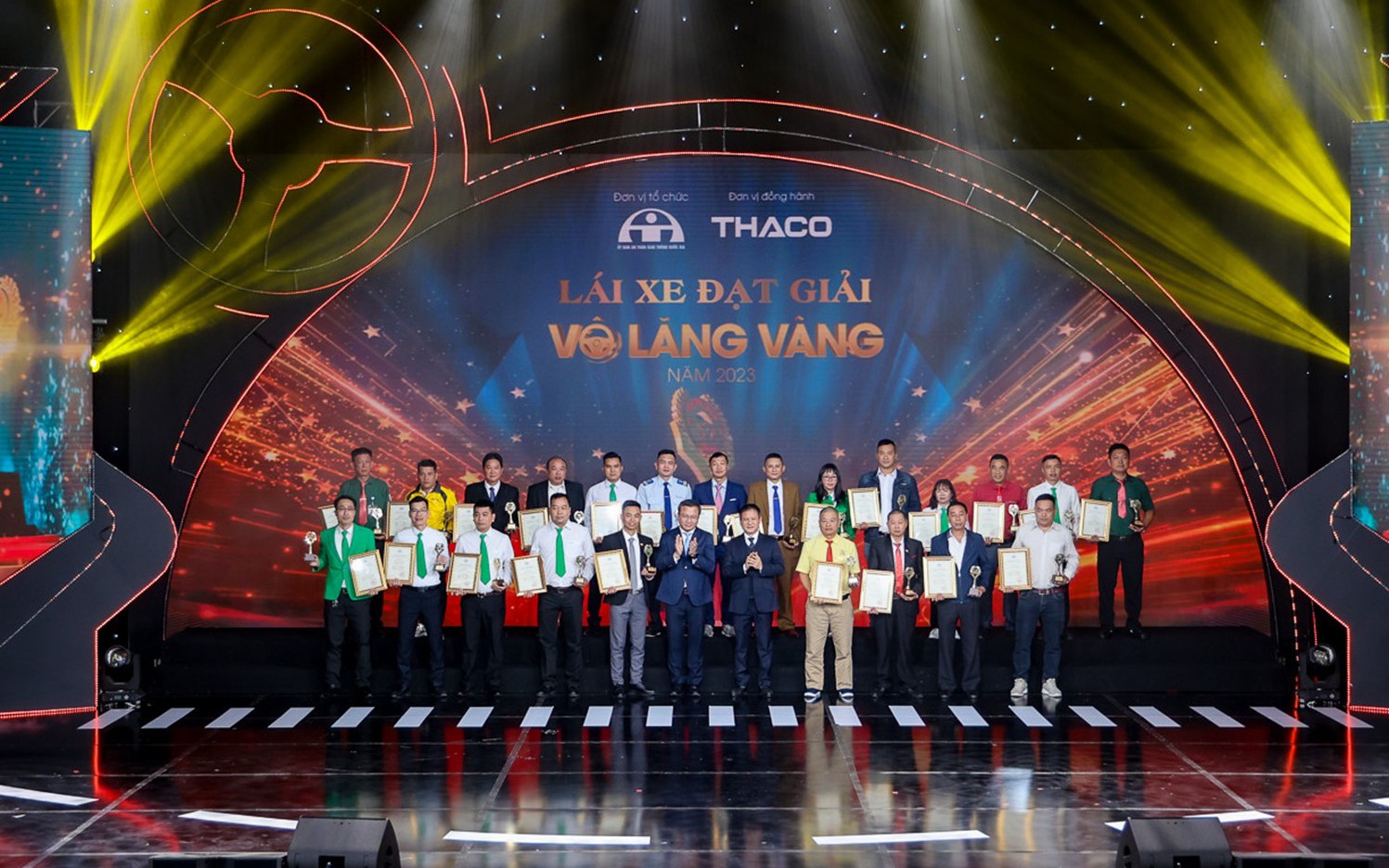 Sức lan tỏa từ giải thưởng Vô lăng vàng năm 2023: "Thượng tôn pháp luật để xây dựng Văn hoá giao thông"