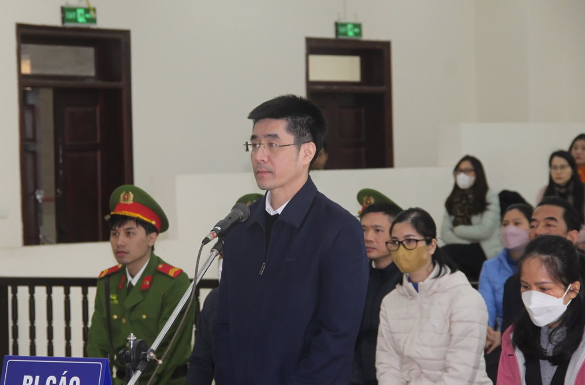 Cựu điều tra vi&ecirc;n Ho&agrave;ng Văn Hưng n&oacute;i hối hận, xin sớm về với gia đ&igrave;nh, cống hiến cho x&atilde; hội- Ảnh 1.