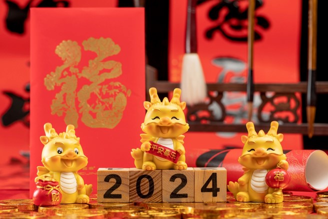Màu sắc may mắn của năm Giáp Thìn 2024 là màu xanh lá cây. Ảnh: Shutterstock