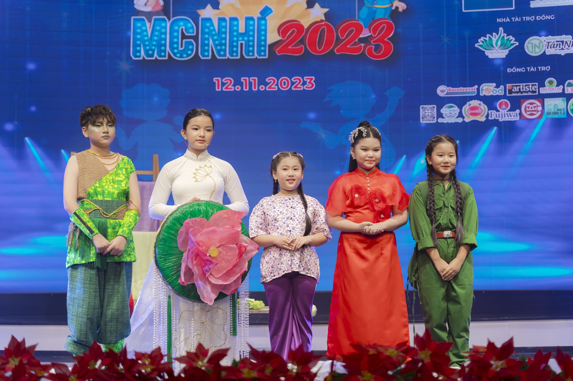 Vũ Sao Mai đến từ Tây Ninh xuất sắc đạt giải ba "Tìm kiếm tài năng MC nhí 2023"- Ảnh 4.
