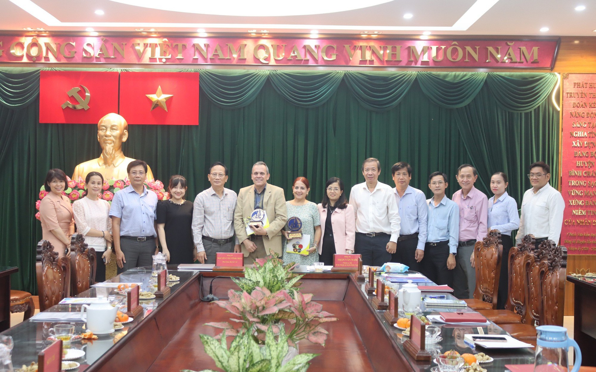 Bình Chánh sẽ có mô hình bác sĩ gia đình của Cuba