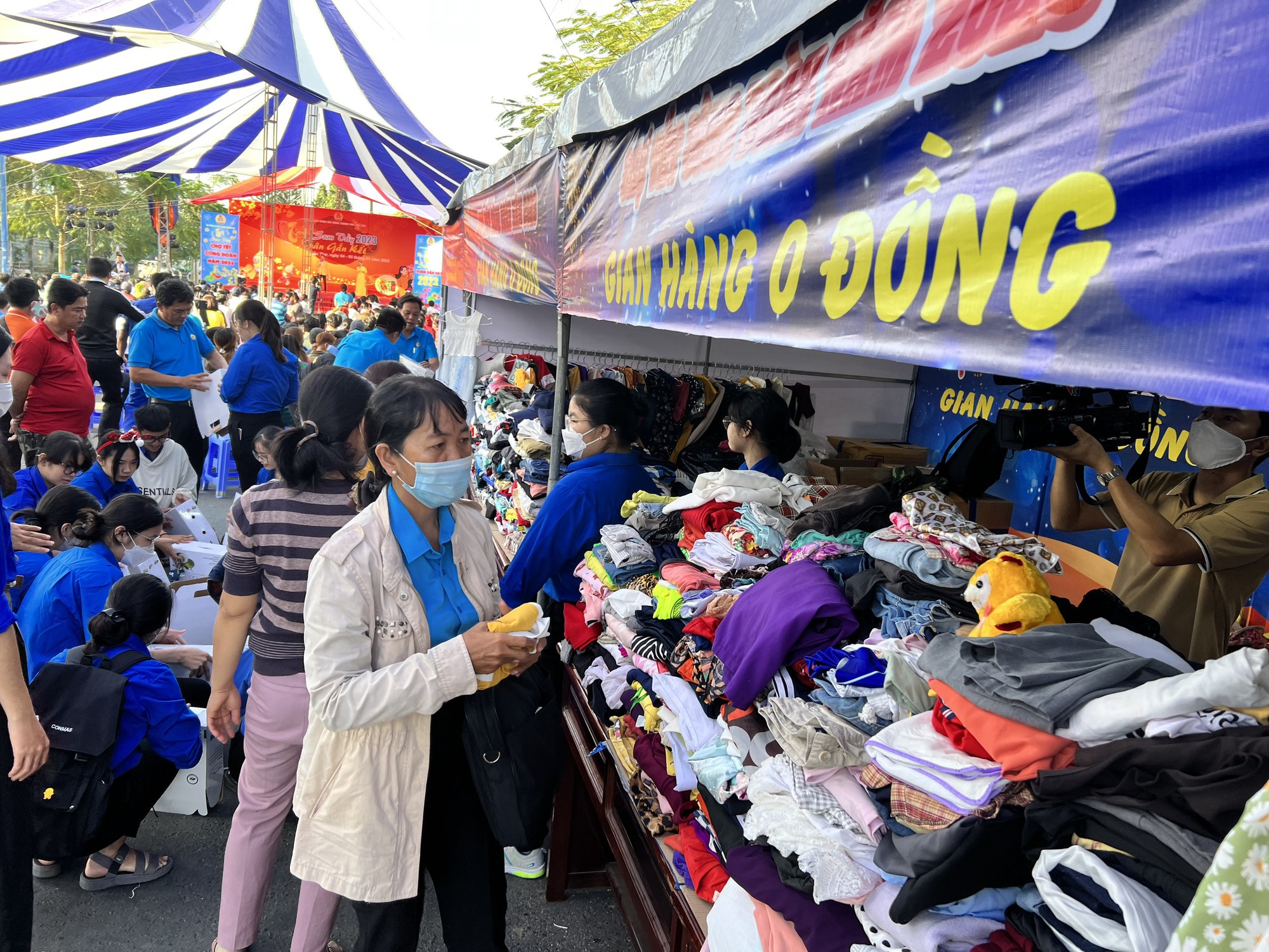 Cần Thơ: Tổ chức chương tr&igrave;nh "Chợ Tết C&ocirc;ng đo&agrave;n năm 2024"- Ảnh 1.
