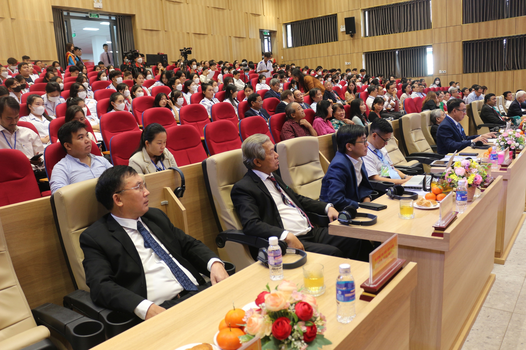 Hội thảo quốc tế về hậu COVID-19 diễn ra tại Trường ĐH Cửu Long- Ảnh 1.