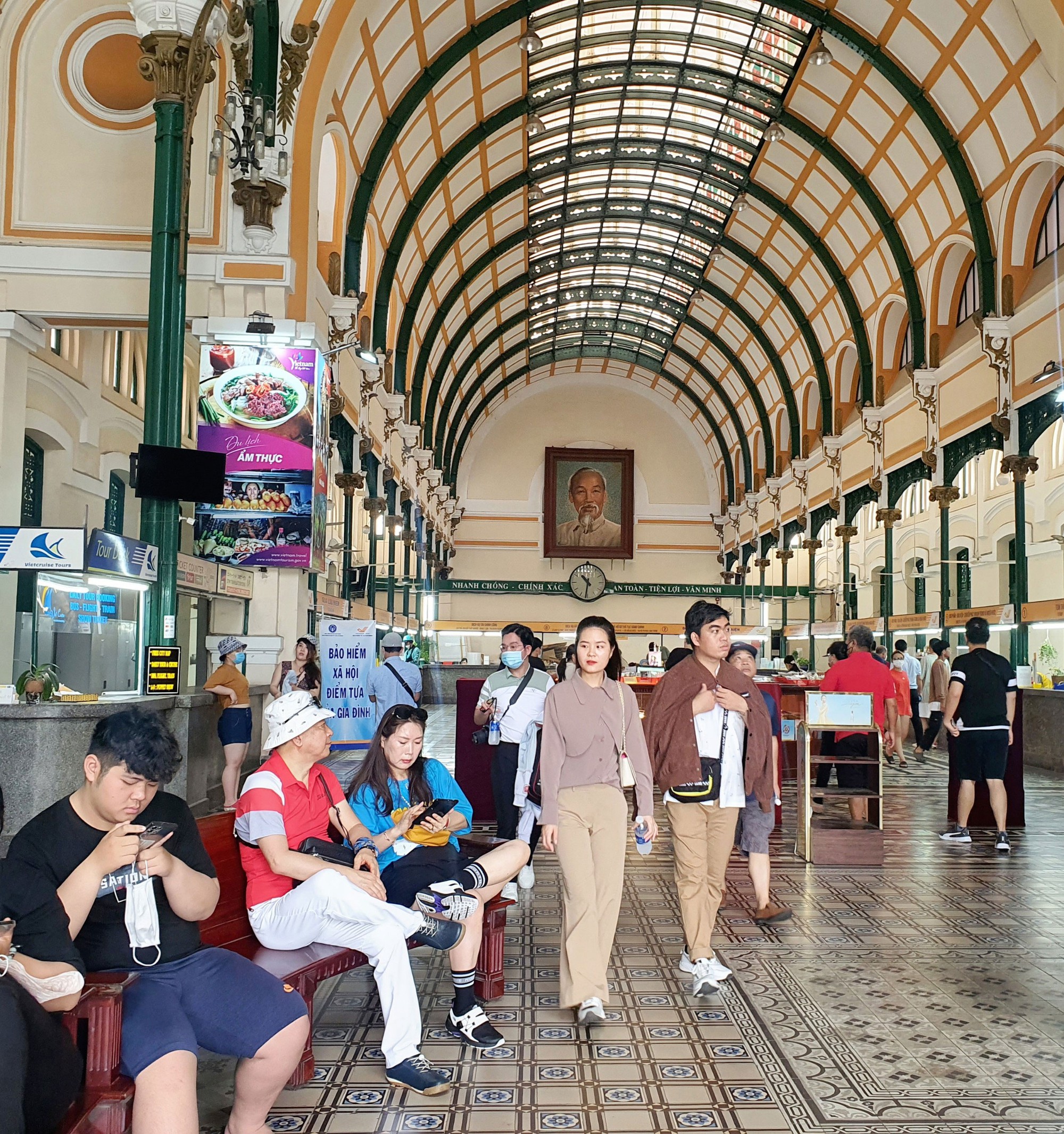 Tăng sức h&uacute;t cho c&aacute;c điểm du lịch ở TP HCM- Ảnh 1.