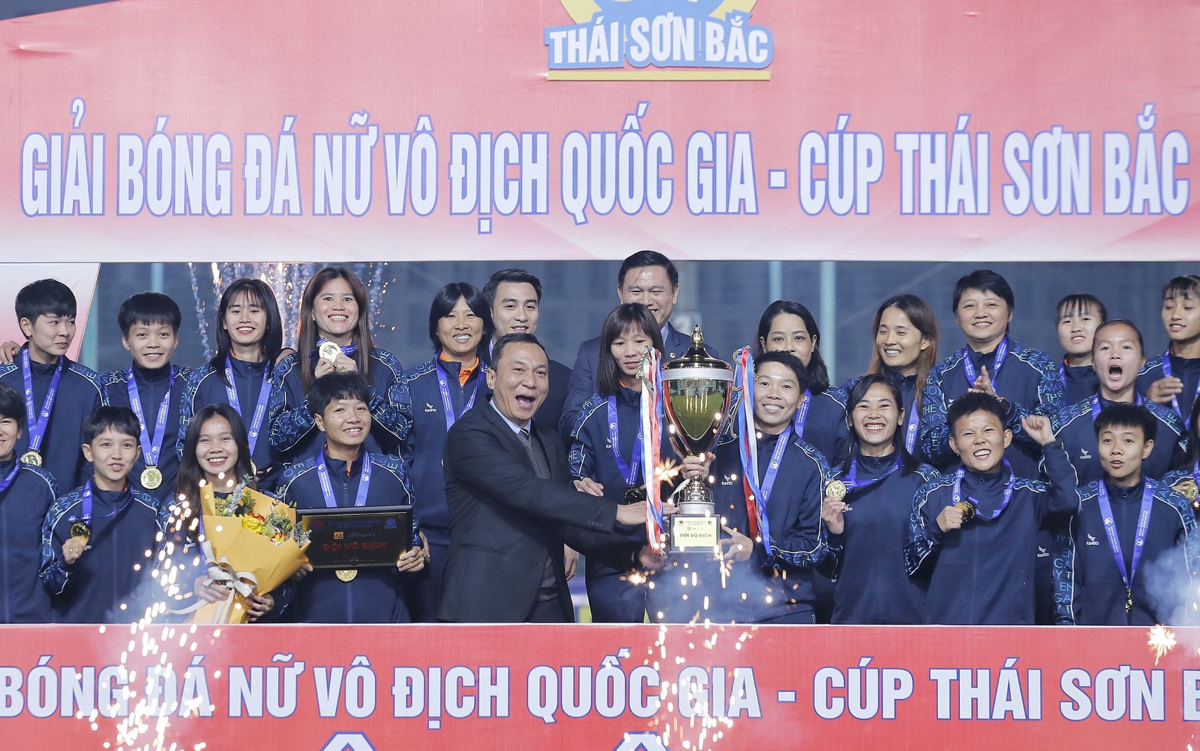 Giải nữ VĐQG 2023: TP HCM I bảo vệ thành công ngôi hậu