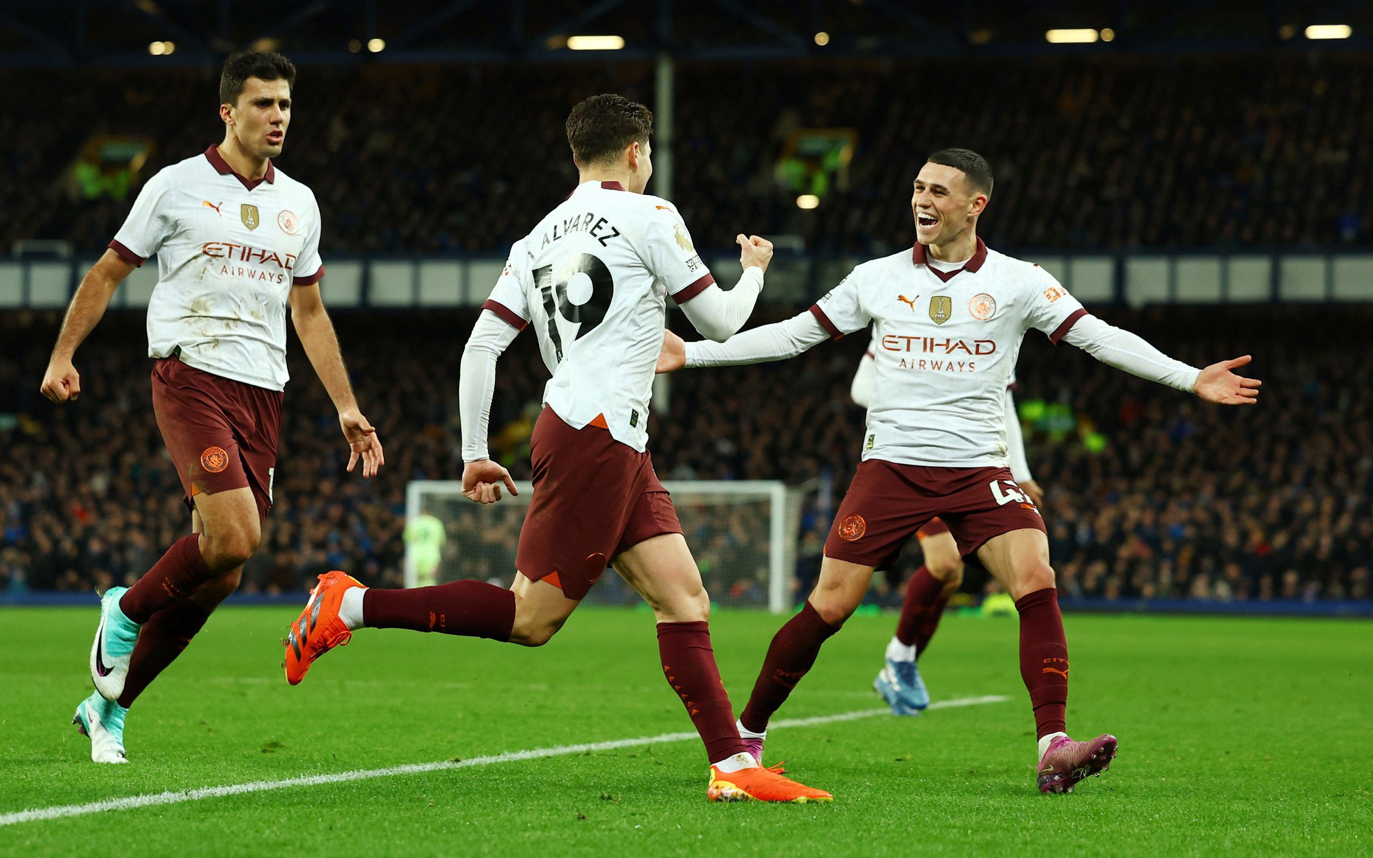 Man City trở lại sau chuỗi trận tệ hại