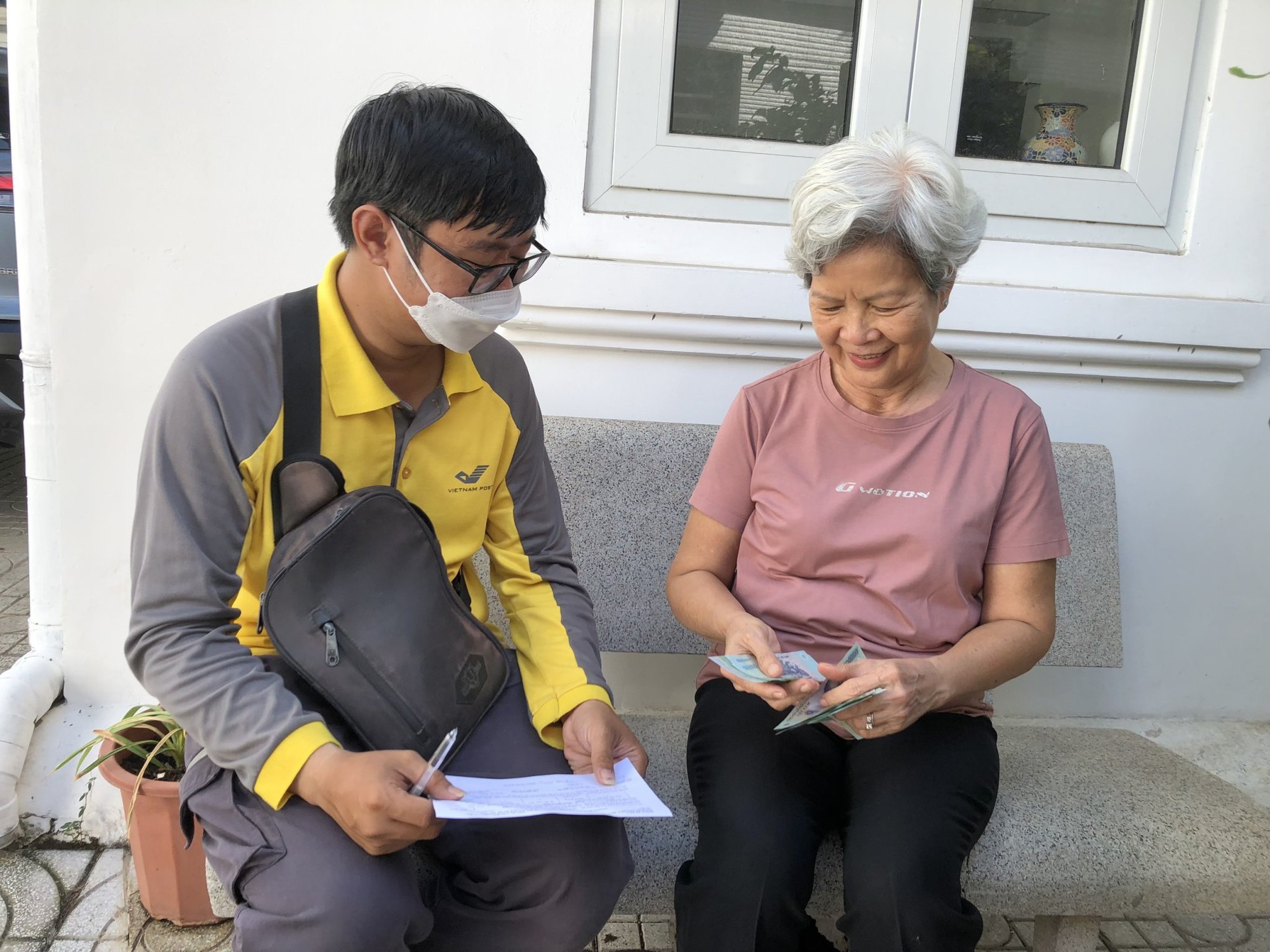Ch&iacute;nh s&aacute;ch lương hưu năm 2024 c&oacute; g&igrave; mới?- Ảnh 1.