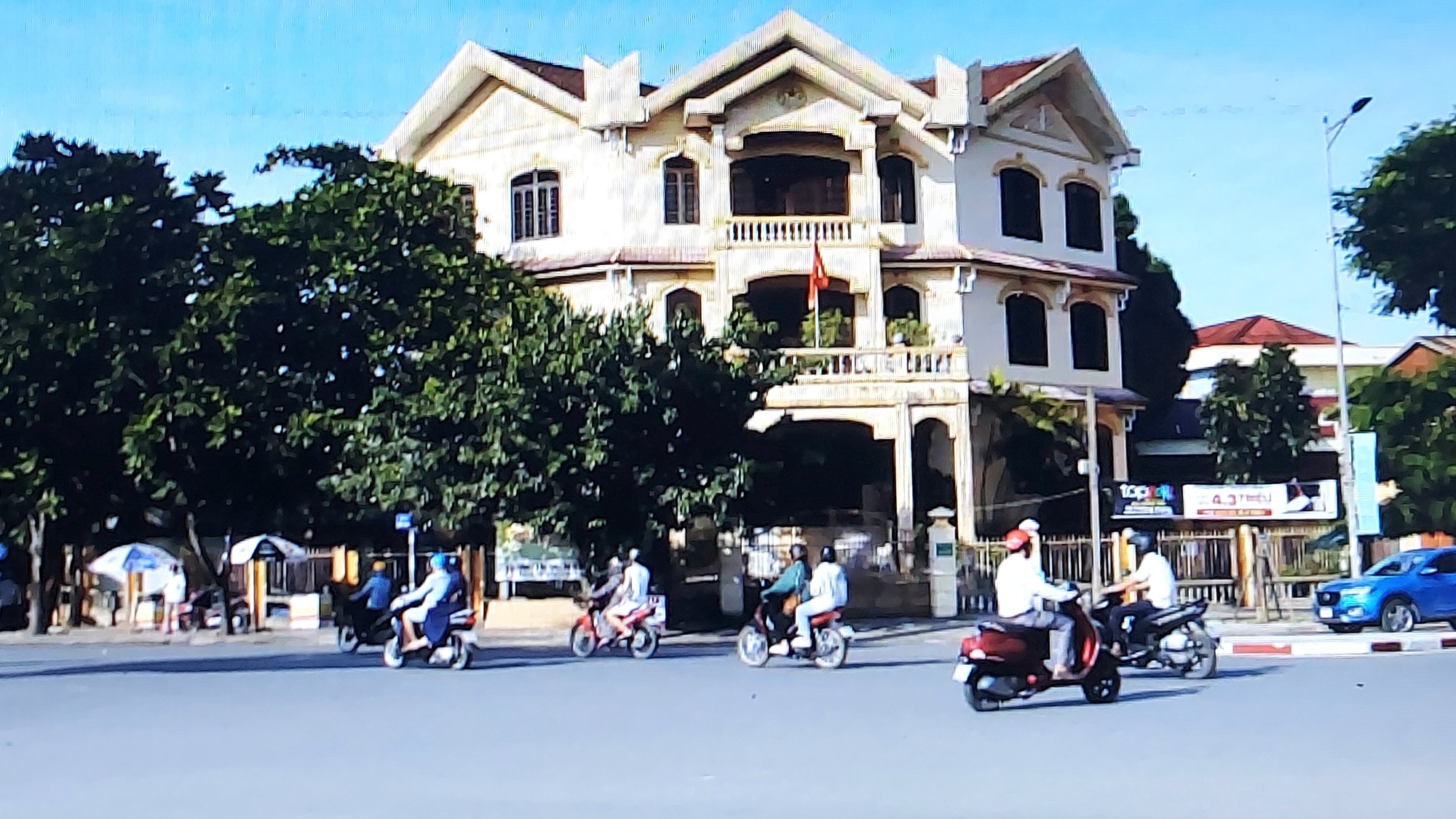 L&yacute; do nguy&ecirc;n chi cục trưởng Chi cục Kiểm l&acirc;m tỉnh Quảng Trị bị khởi tố- Ảnh 1.