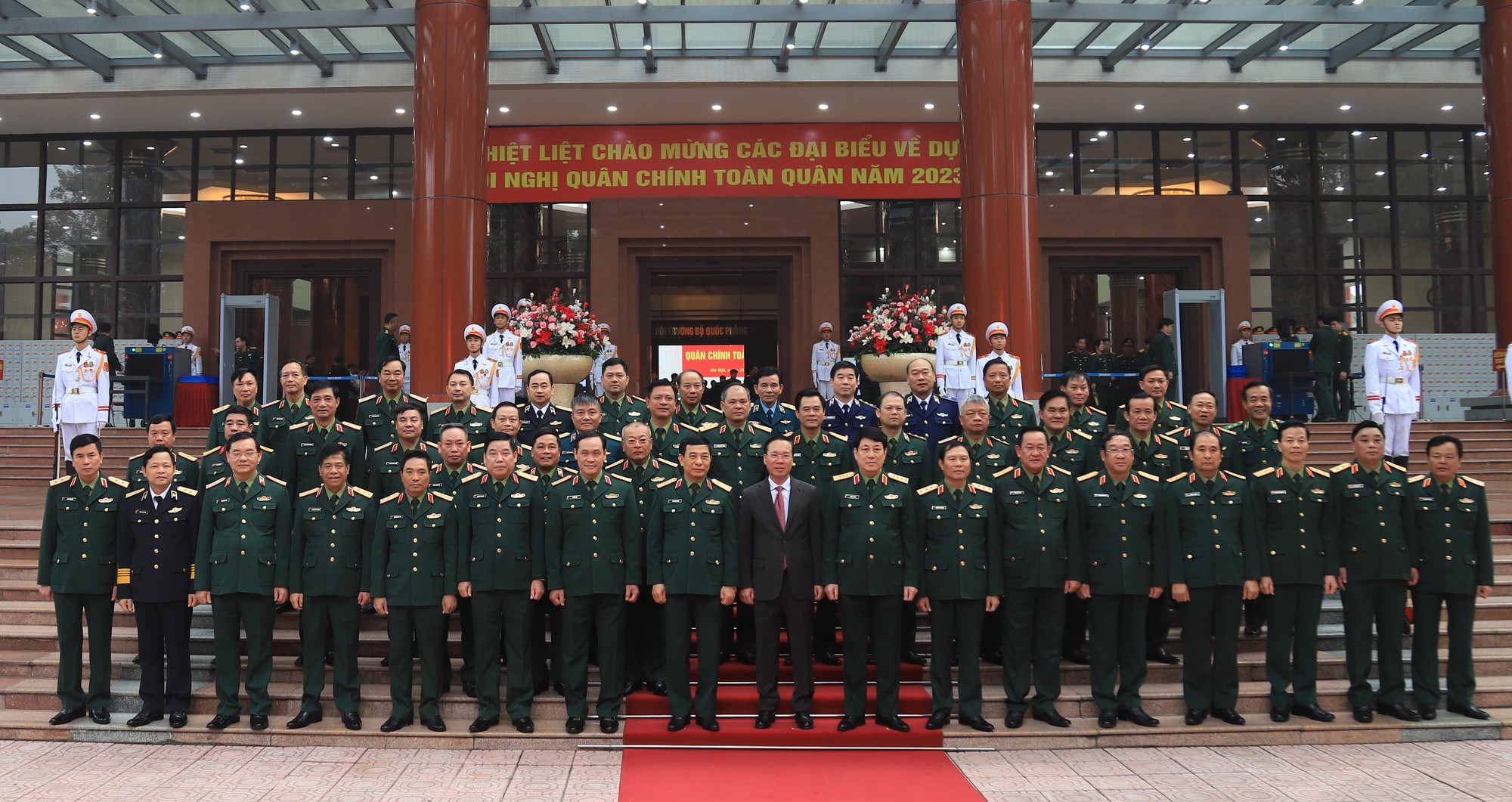 Chủ tịch nước V&otilde; Văn Thưởng dự, chỉ đạo Hội nghị Qu&acirc;n ch&iacute;nh to&agrave;n qu&acirc;n- Ảnh 4.