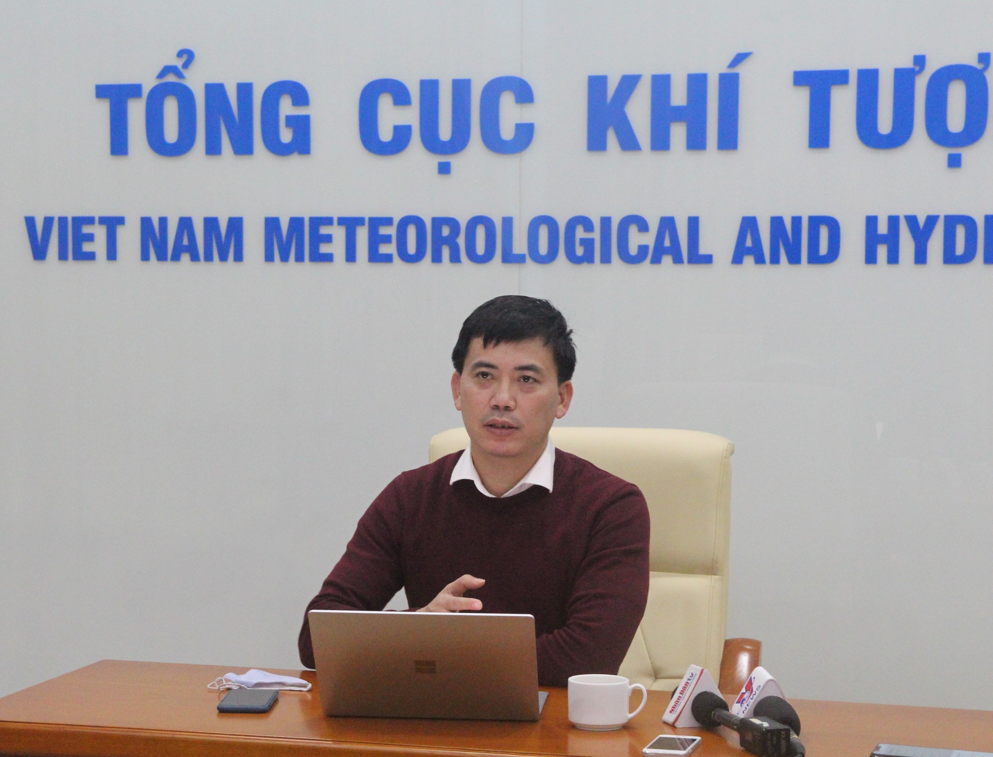 &Ocirc;ng Nguyễn Văn Hưởng - Trưởng ph&ograve;ng Dự b&aacute;o thời tiết,